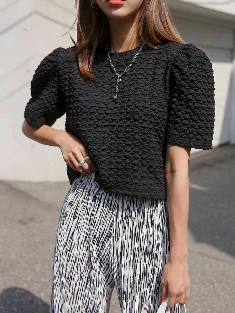 DAZY Puff Sleeve Solid Crop Blouse | SHEIN