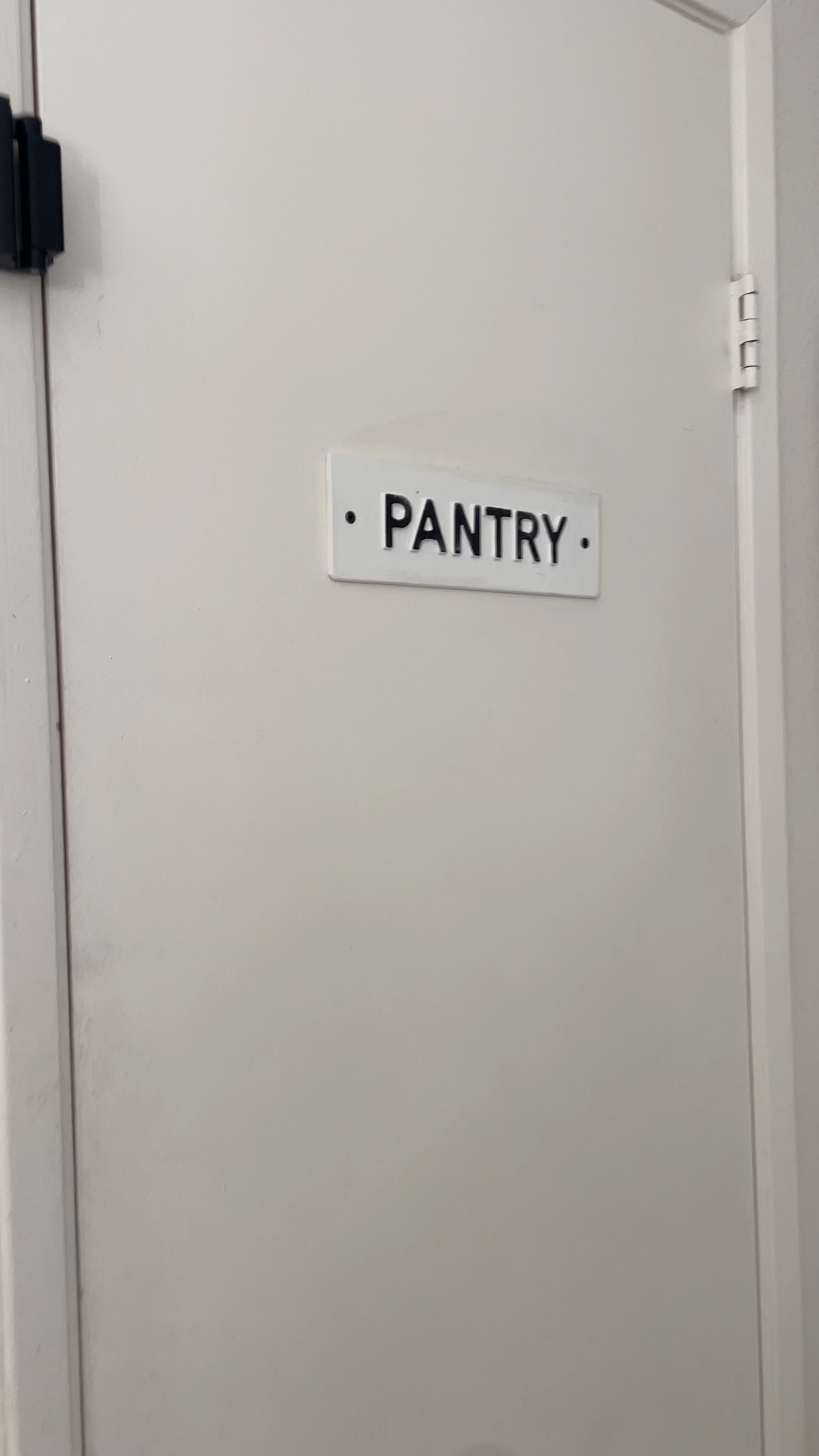 tiny pantry organization! 📦  

#LTKfindsunder100 #LTKhome #LTKfindsunder50