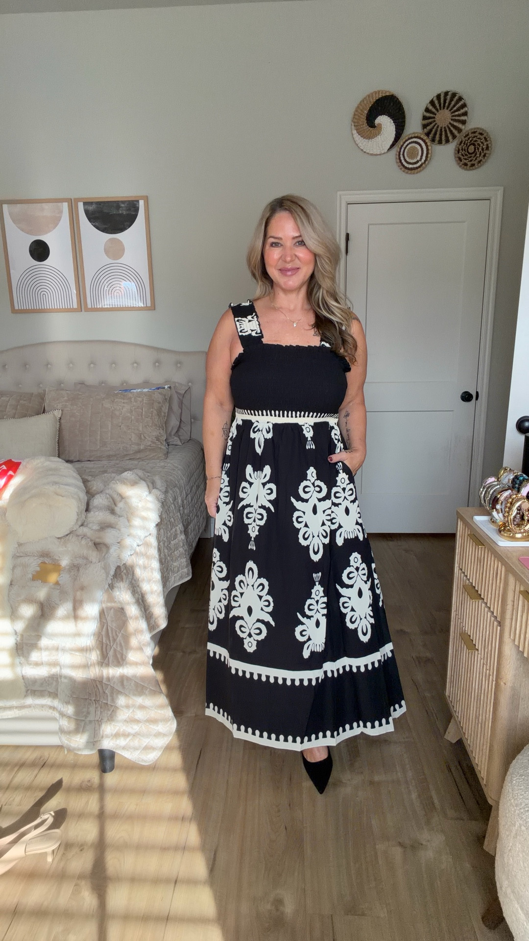 Size large for 

#LTKPetite #LTKMidsize #LTKOver40