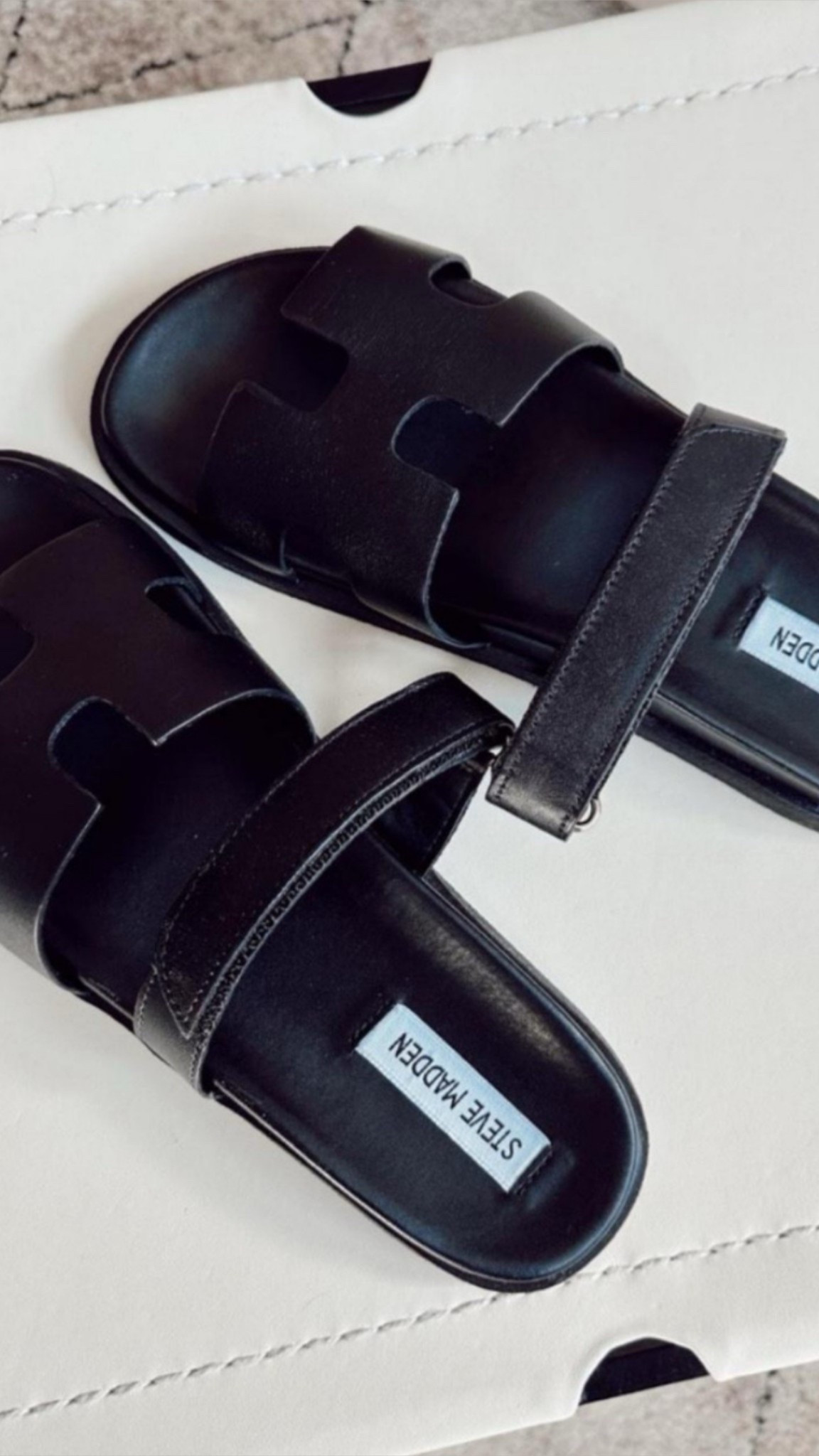 Heremes look a like sandal. I will be living in these this summer. They are so comfortable and go with everything. 




#LTKSeasonal #LTKStyleTip #LTKShoeCrush