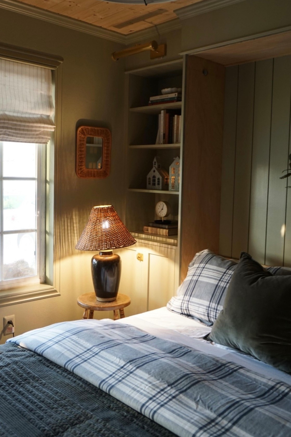 Bedroom sources with up to 60% off 

#LTKSeasonal #LTKHome #LTKSaleAlert