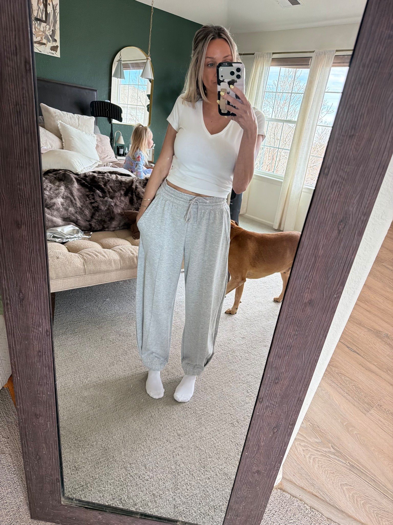 Ok these don’t look like much but they are the best sweats I’ve ever owned. They are stretchy, cooling material and the perfect shade of grey. Comes in so many colors and I need every one of them. RUN! 

#LTKActive #LTKootd