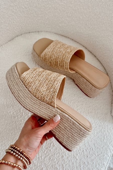 Amazon summer shoe wear 
Amazon platform slides 
Raffia

Women’s shoe wear 
Sandals
Slides 

#LTKSeasonal #LTKOver40 #LTKStyleTip