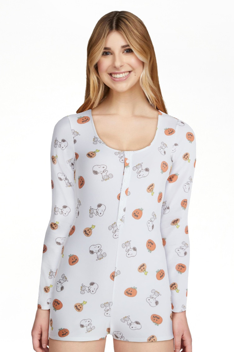 Peanuts Snoopy Women's and Women's Plus Pumpkin One Piece Sleep Romper, Sizes XS-2X | Walmart (US)