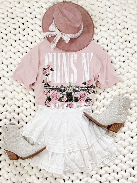 Perfect outfit for Nashville: white lace skirt, rhinestone booties, graphic Tshirt dress and dusty pink hat

#springoutfits #nashvilleoutfits #springfashion #cowgirlboots #targetstyle