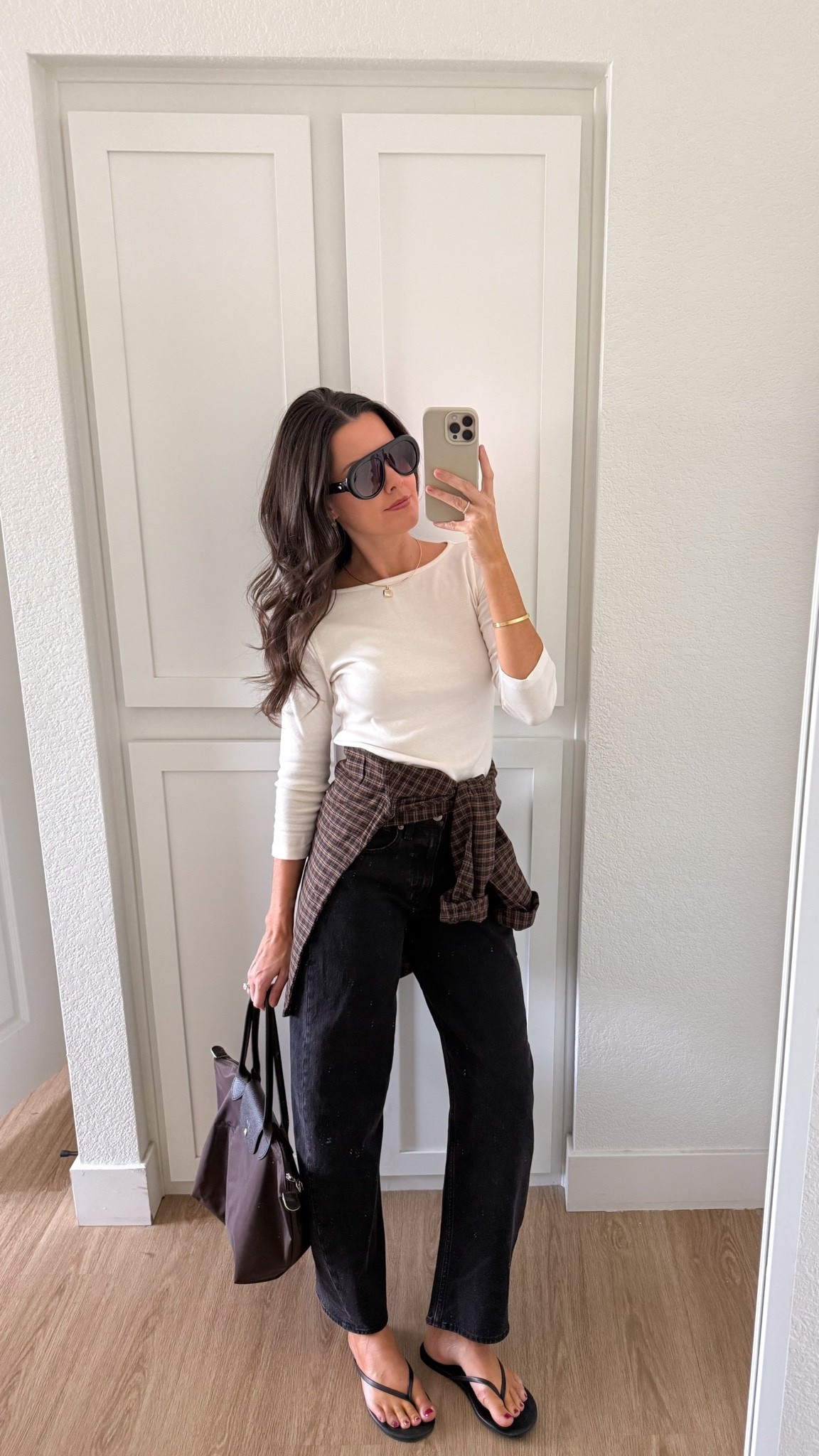 I am 5’7” wearing size small in the top (sold out, linking similar), small in the plaid shirt, and true size 25 regular in the barrel jeans!