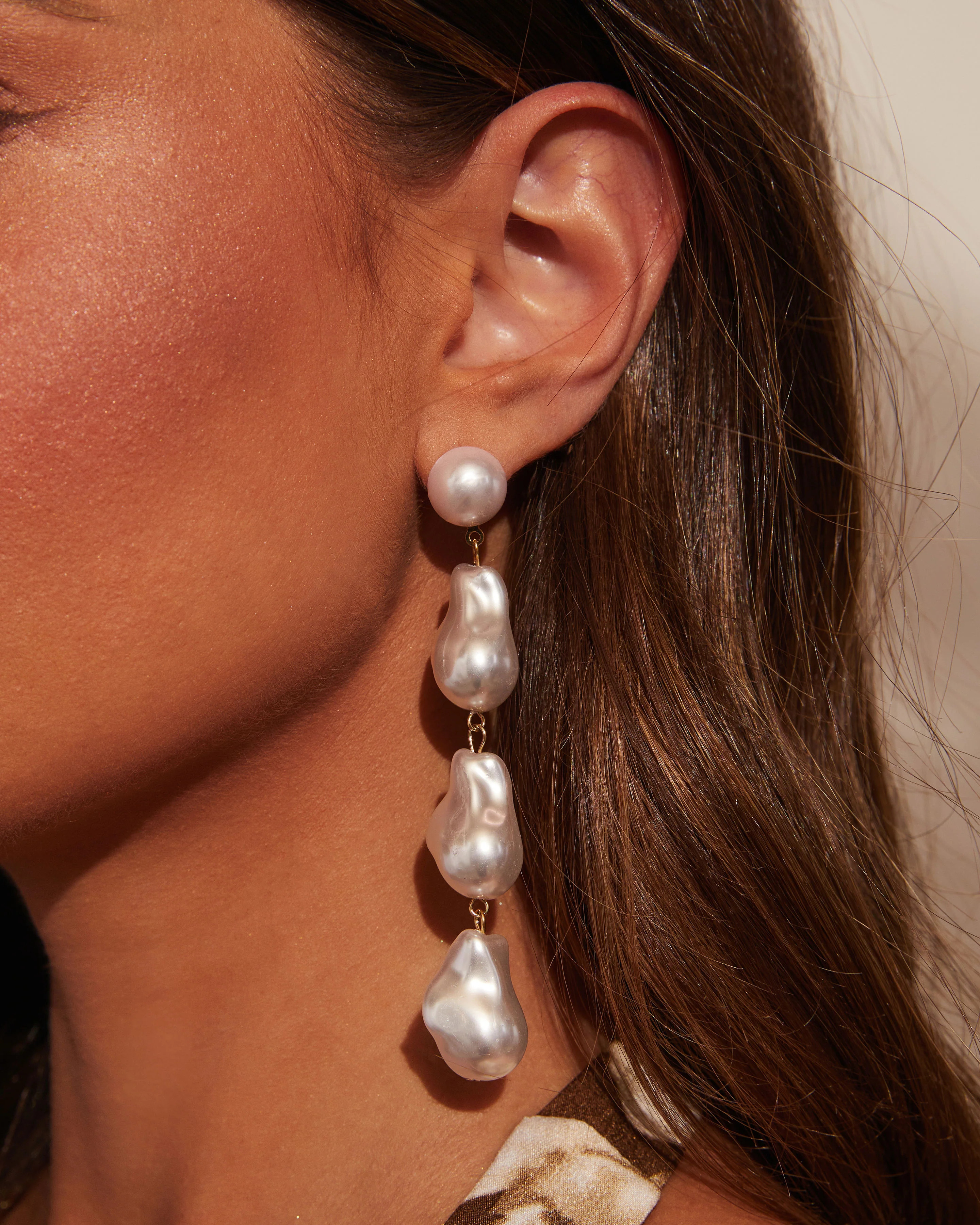 Dreamy Gem Pearl Drop Earrings | VICI