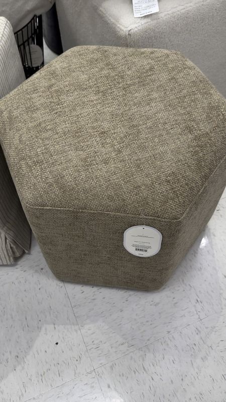 Pretty ottoman at Target. Would look great in front of a fireplace or foot of bed



#LTKHome #LTKStyleTip #LTKFindsUnder100