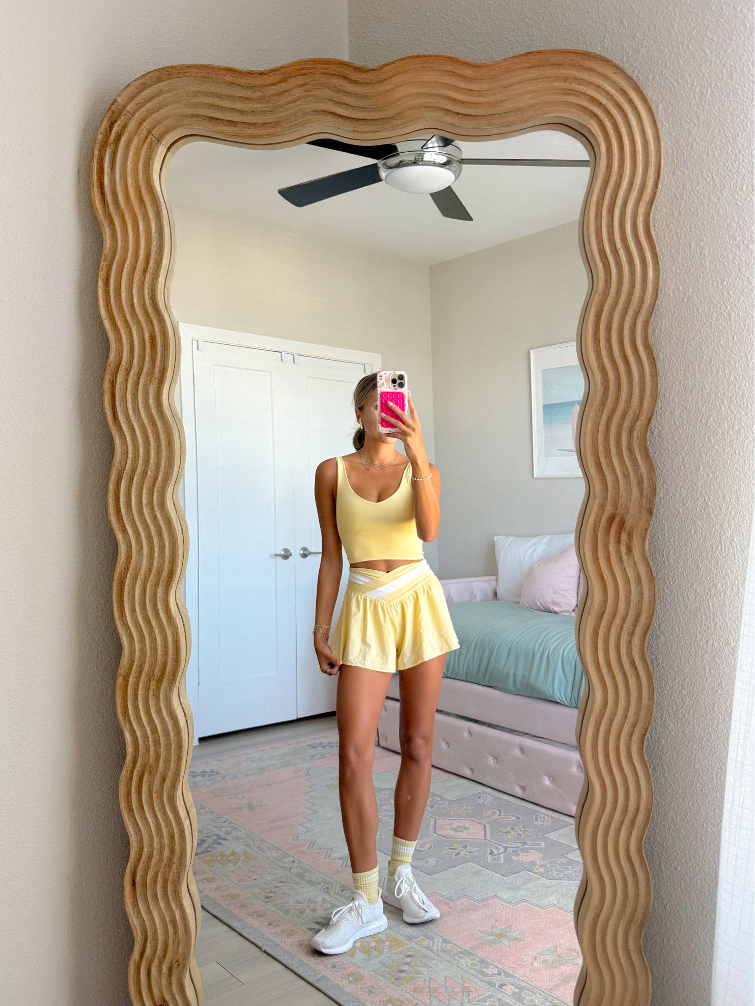 the cutest workout set! 💛