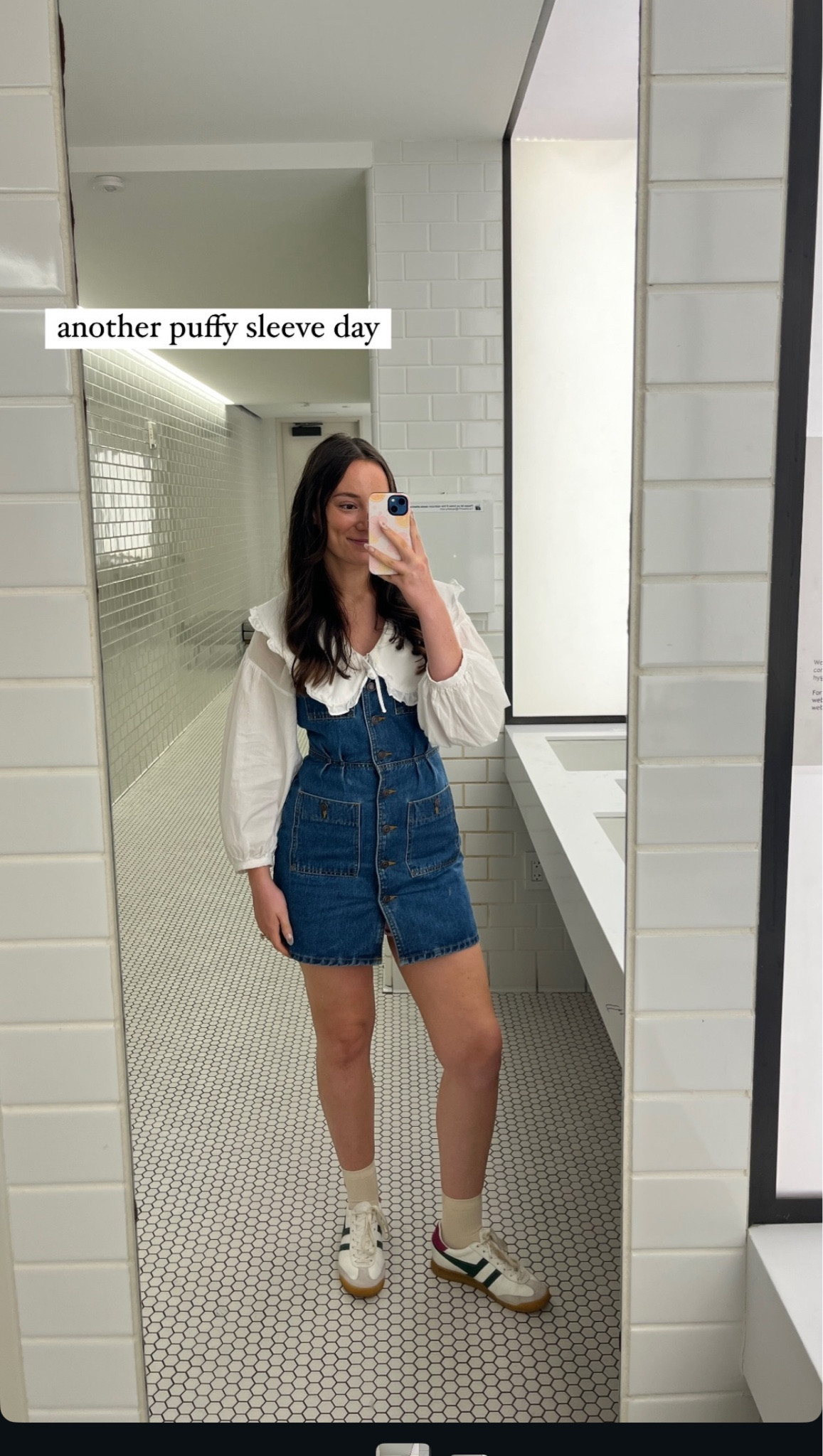 coastal outfits, city girl style, chic coffee shop looks, SoHo streetwear inspo, preppy outfits, minimalist everyday style, trendy outfits 2026, casual chic New York outfits, neutral wardrobe, capsule closet inspo, pinterest aesthetic, Pinterest outfit, outfit ideas, outfit inspo, outfit inspiration, ootd inspo, casual style, casual outfit ideas, everyday outfit,

#LTKootd