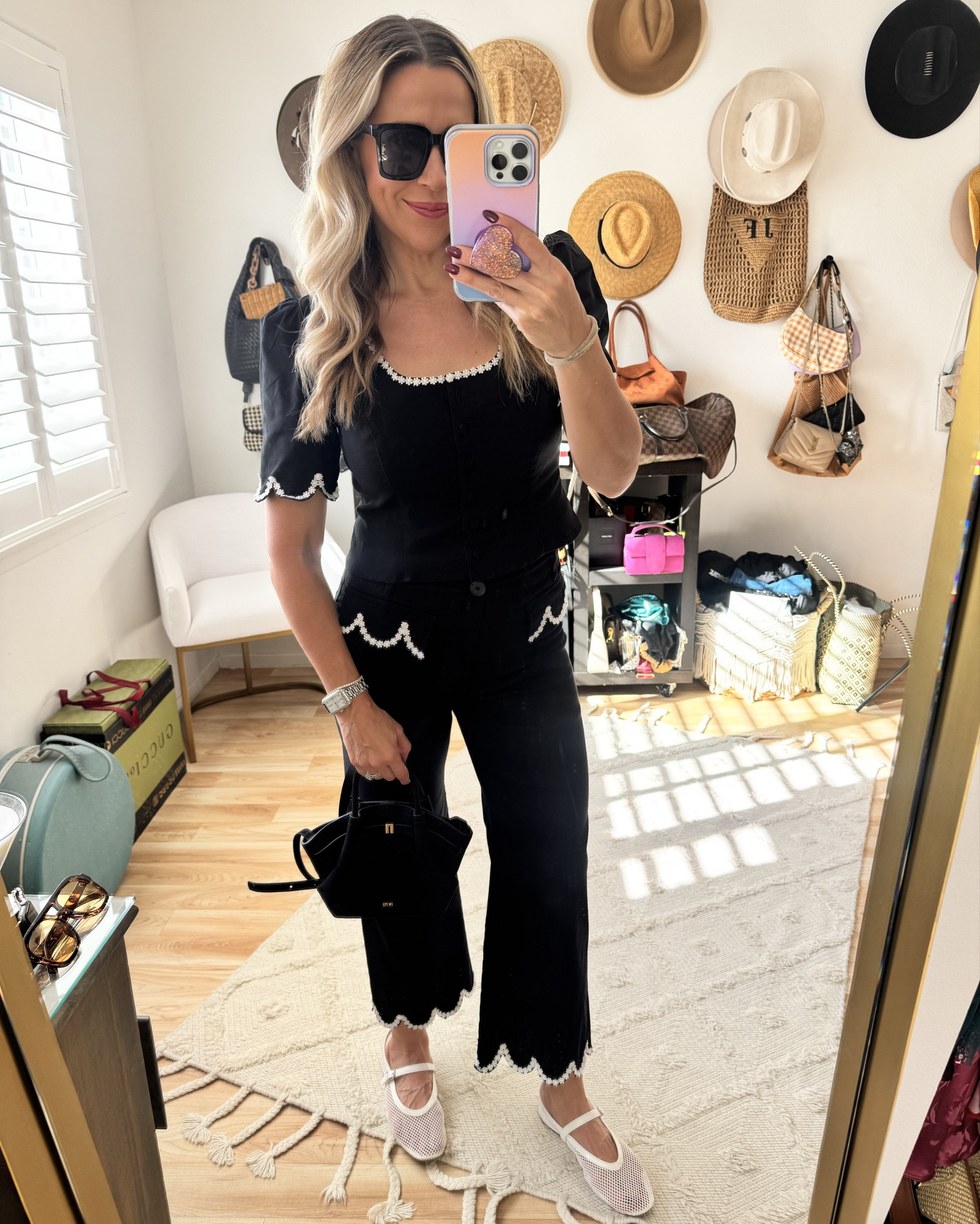 The absolute cutest set! Can be worn separately or together . Perfect for a day date, drink with friends or work ! Prepare for compliments 🖤🖤

#LTKValentine #LTKWorkwear #LTKOver40