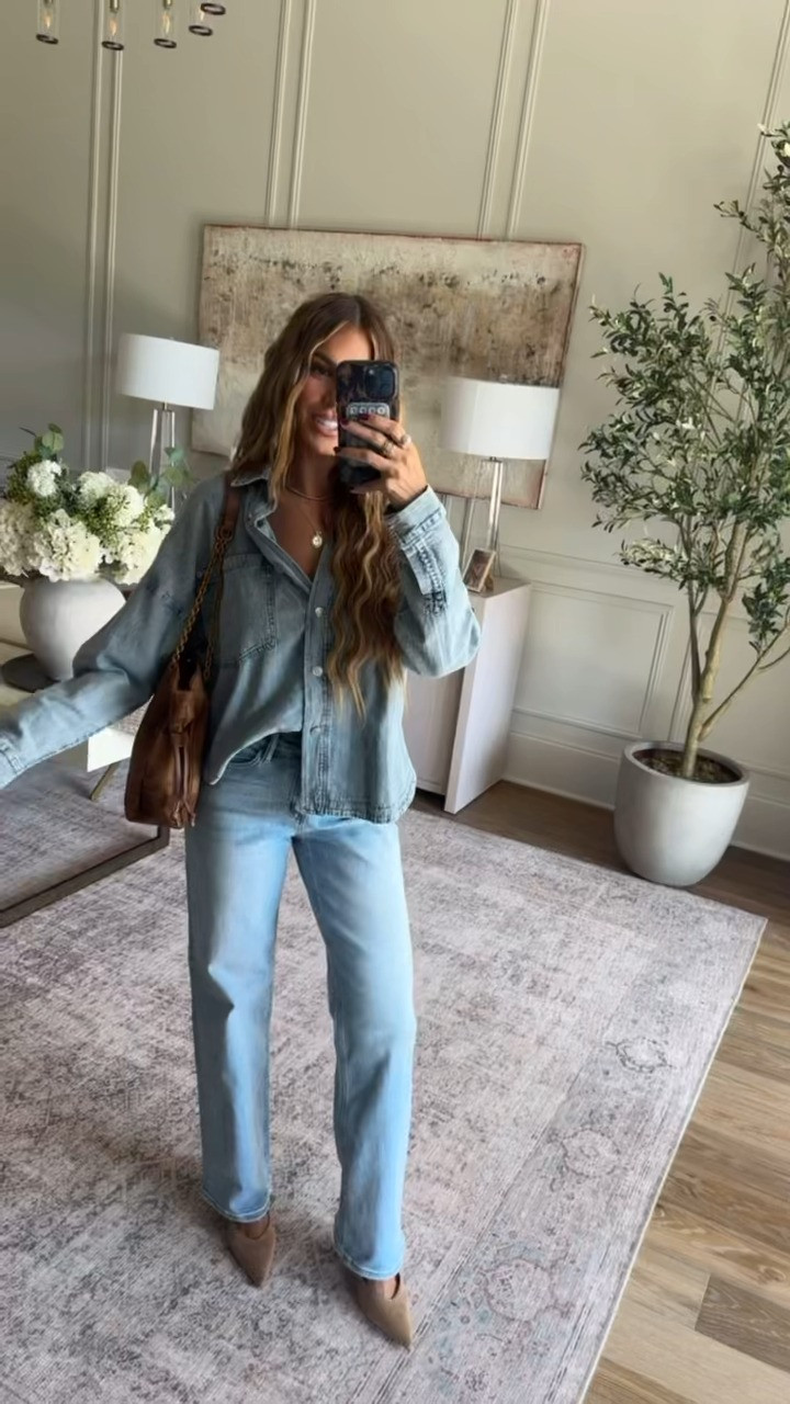 wearing a small top and 26 in the jeans!

use code hollie40 for 40% off! 

 
