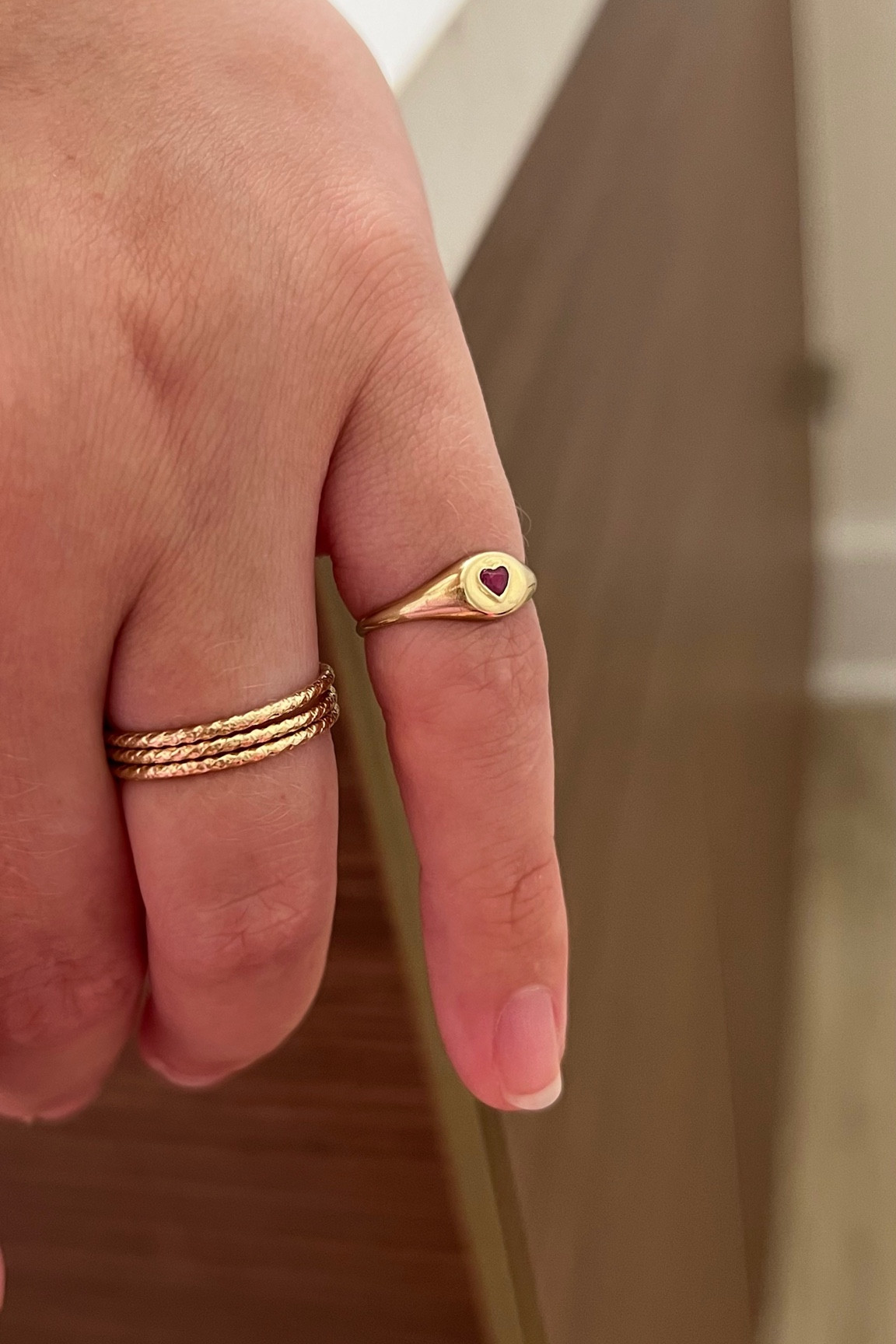 My everyday pinky ring! Solid gold with Ruby stone ✨ 