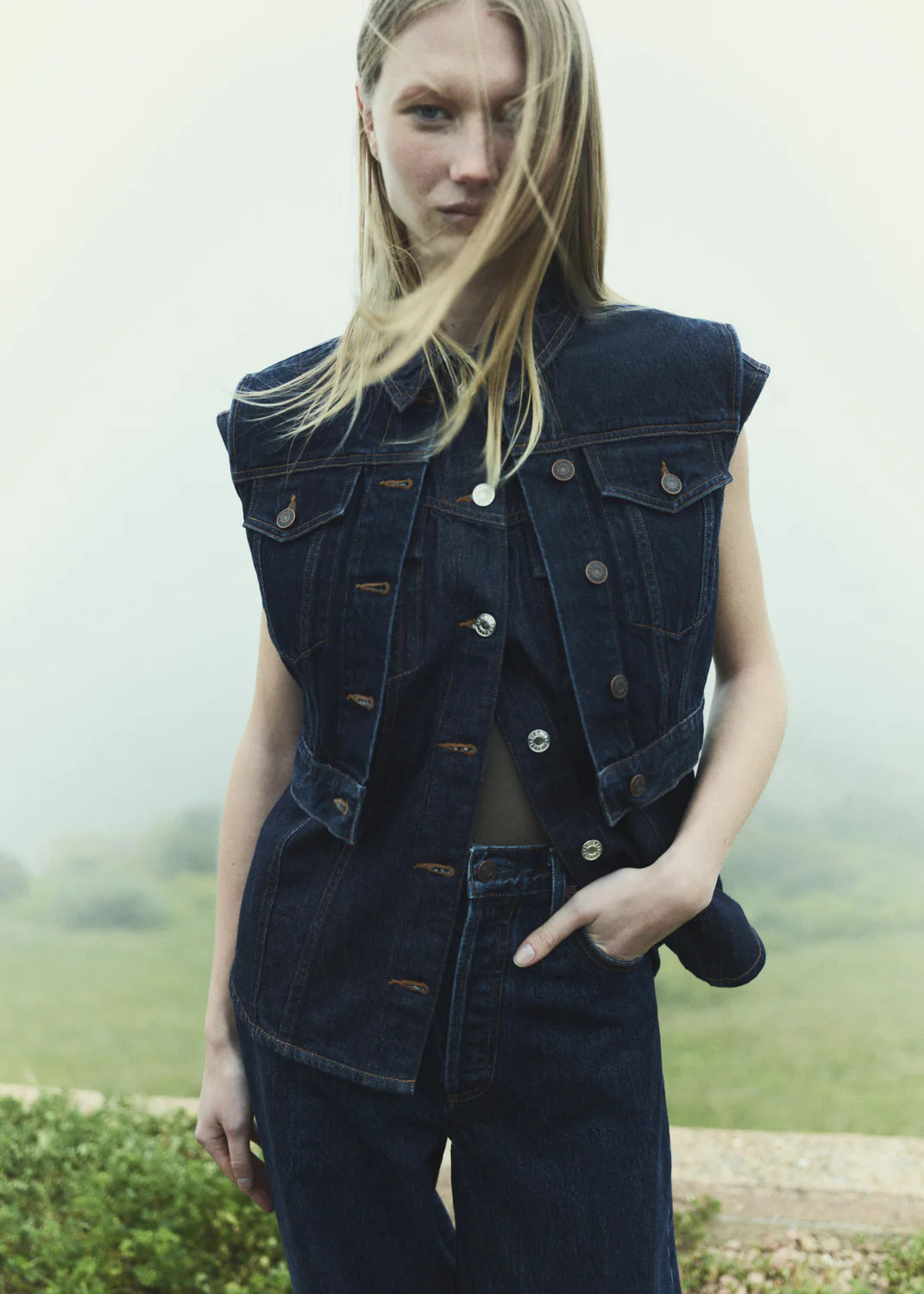 Leo Vest in Polished | AGOLDE