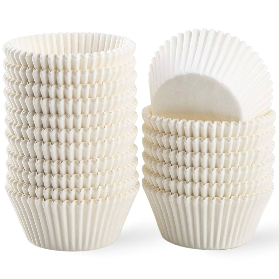 Caperci Standard White Cupcake Liners 500 Count, No Smell, Food Grade & Grease-Proof Baking Cups ... | Amazon (US)
