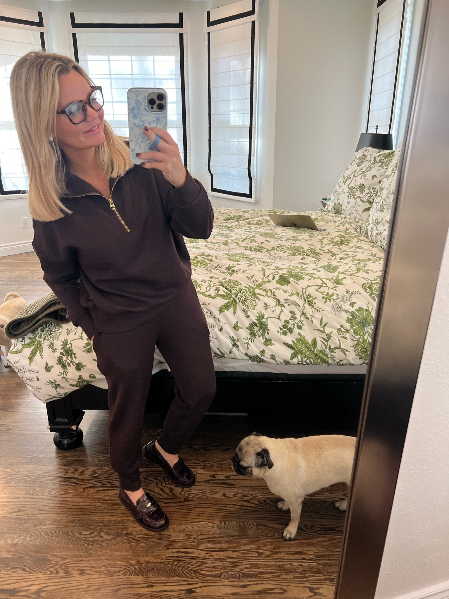 Chocolate brown loungewear. I love this brand. It’s so soft and comfortable. 🤎

#LTKSeasonal #LTKStyleTip