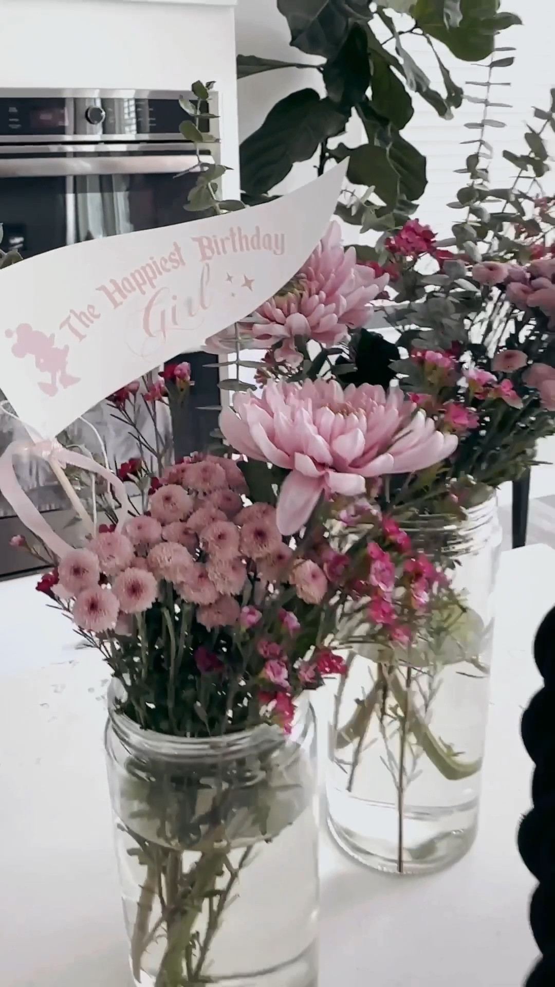 A pretty little Disneyland birthday!  
#girlsbirthday #kidsparties #disneyland #birthdayparty #disneylandinspired

#LTKKids #LTKParties #LTKSeasonal