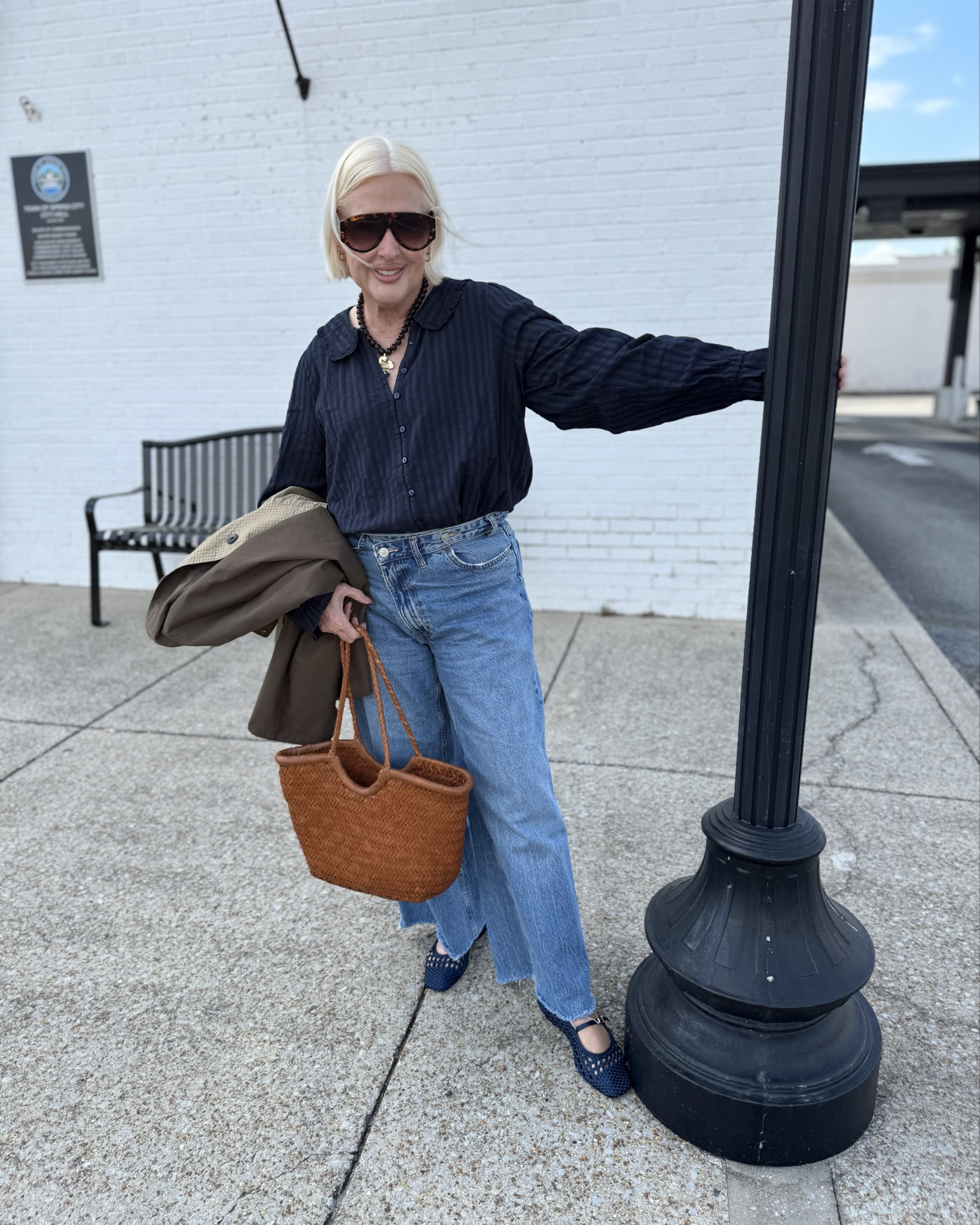 Navy blouse is my obsession! 

#LTKPetite #LTKootd #LTKSaleAlert