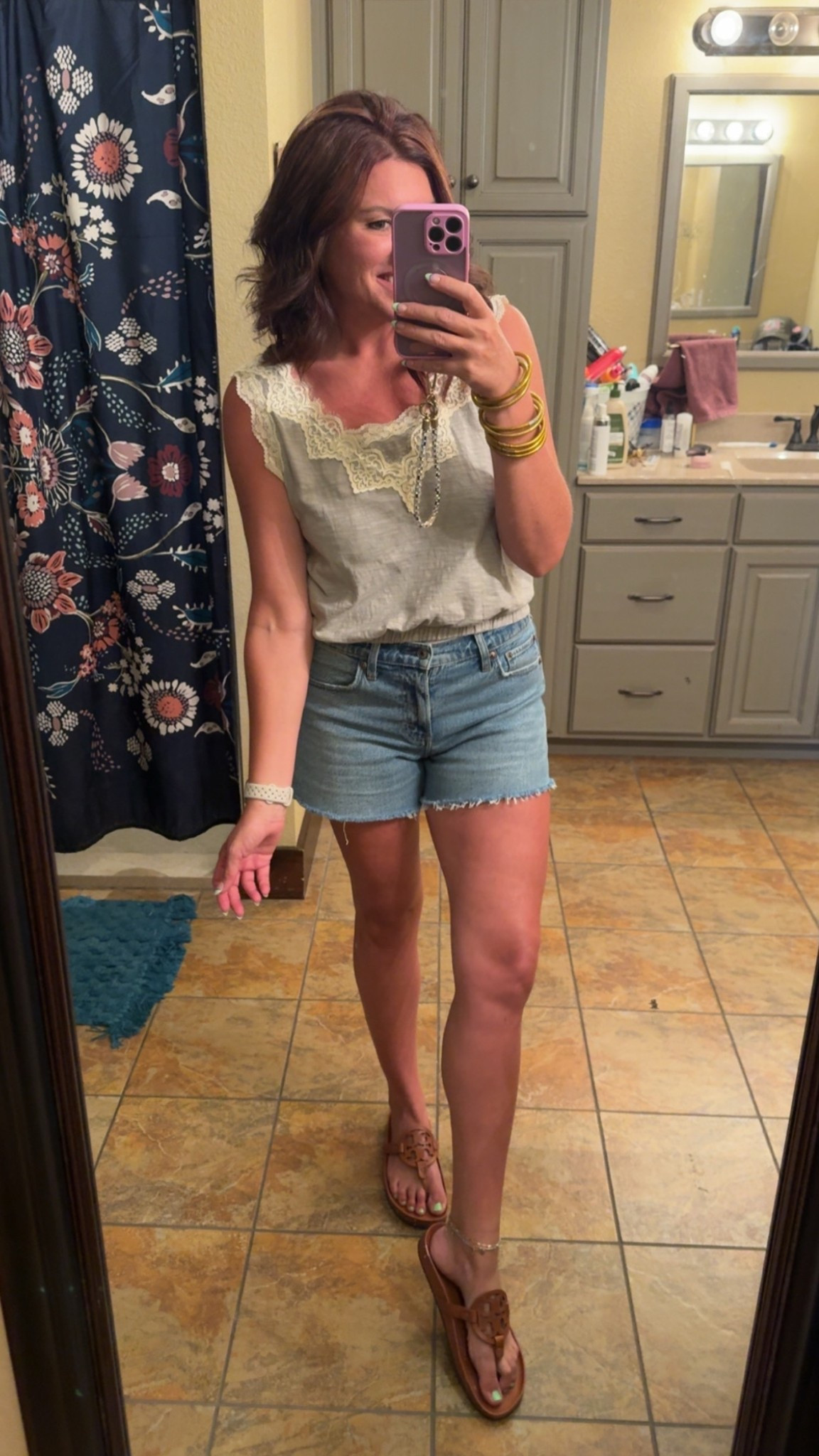 Casual Friday night out! Mid rise denim is a mom’s dream! 

Wearing size medium and size 27 in denim. 
@abercrombie  summer style | ootd | casual night out | denim
Shorts | mom

#LTKgrwm #LTKootd #LTKOver40