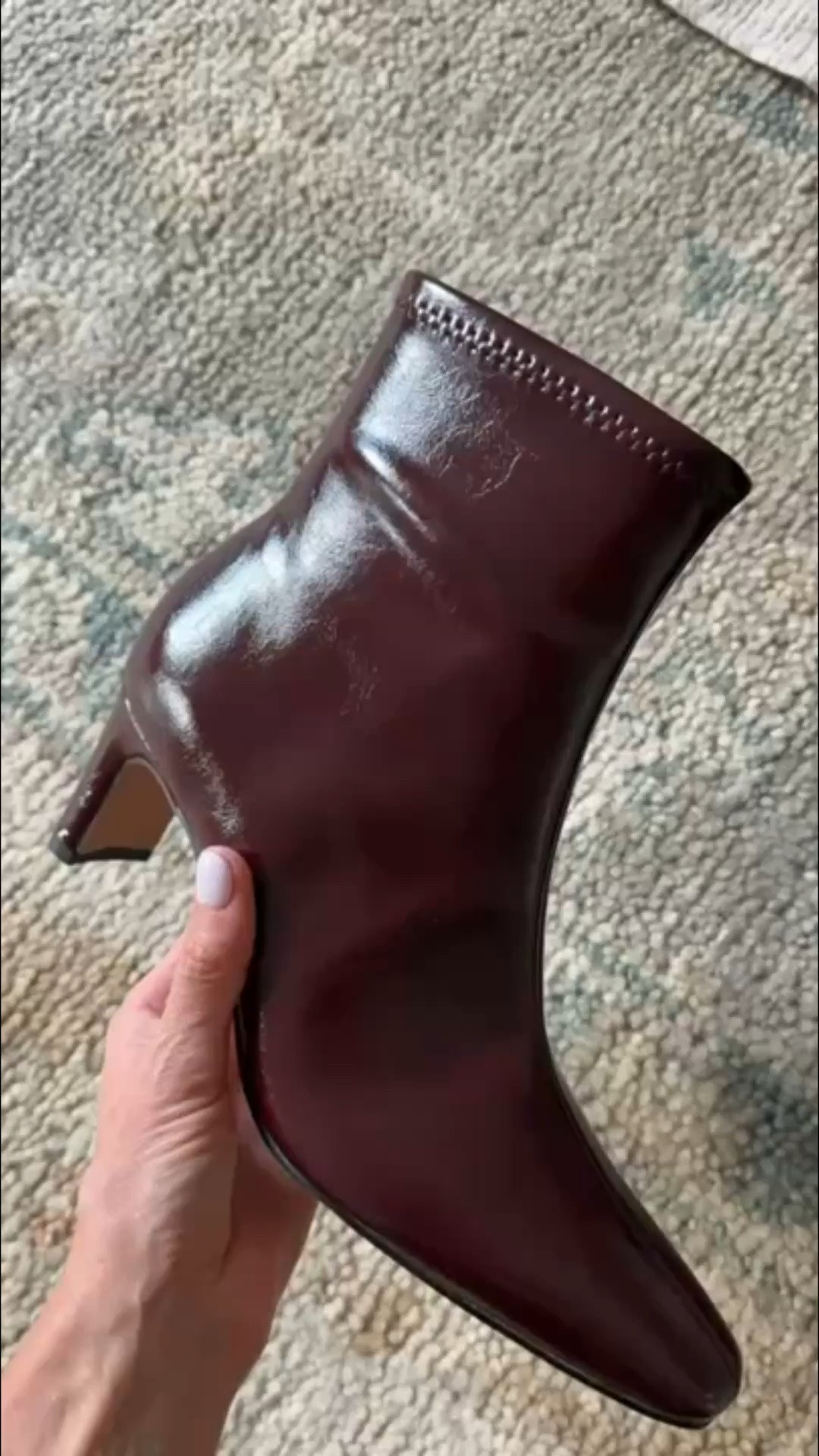 Ummm these burgundy boots are stunning! Love these for fall & can’t believe they are literally from Target!

Loverly Grey, Target, fall boots, fall shoes, burgundy boots

#LTKSeasonal