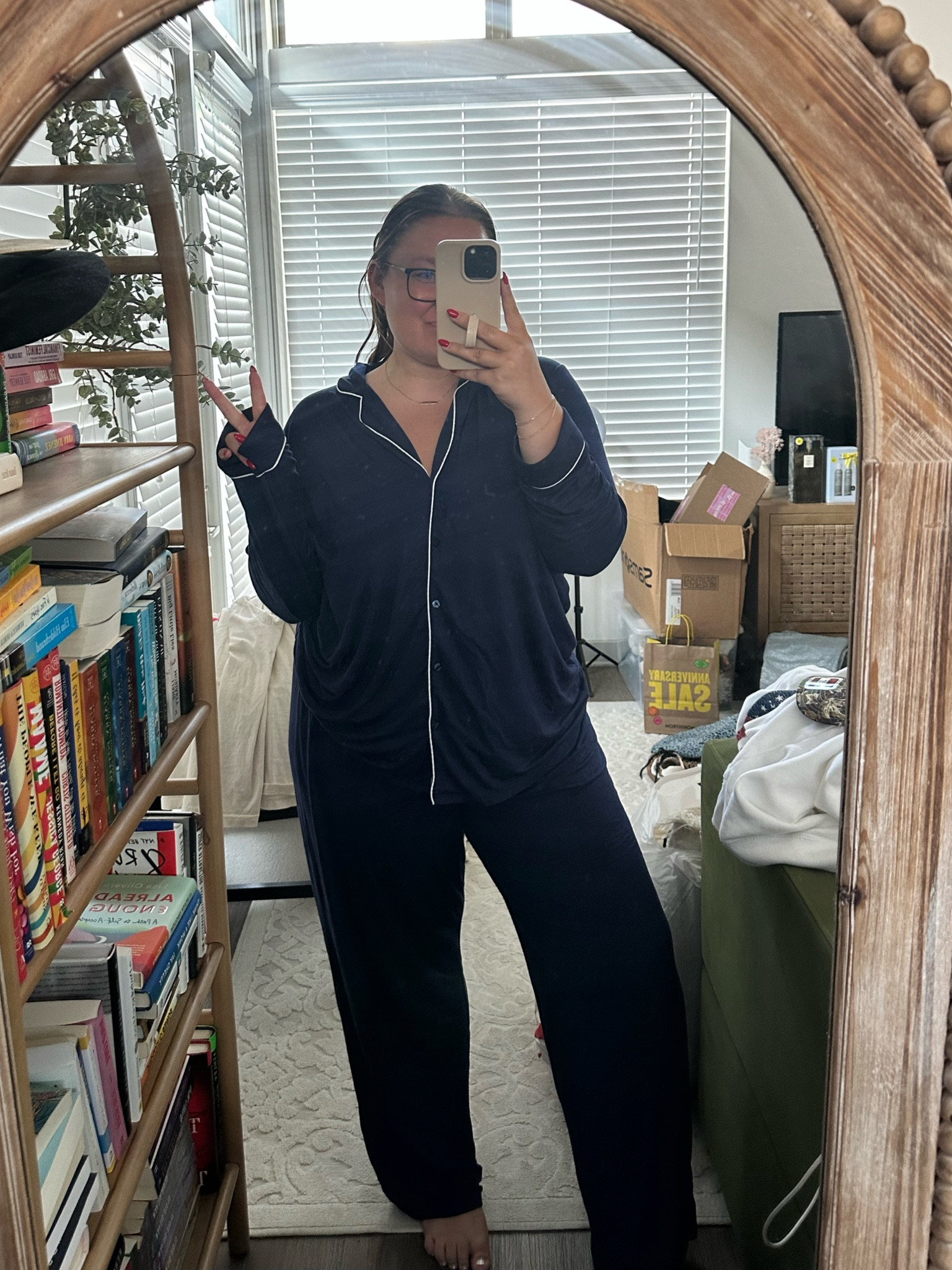 Soft, lightweight, cozy plus size pj set!!! Love sleeping in the shorts version and lounging in the pants version! Wearing 2X in the pants and 1X in the shorts 

#LTKPlusSize #LTKxNSale #LTKFindsUnder50