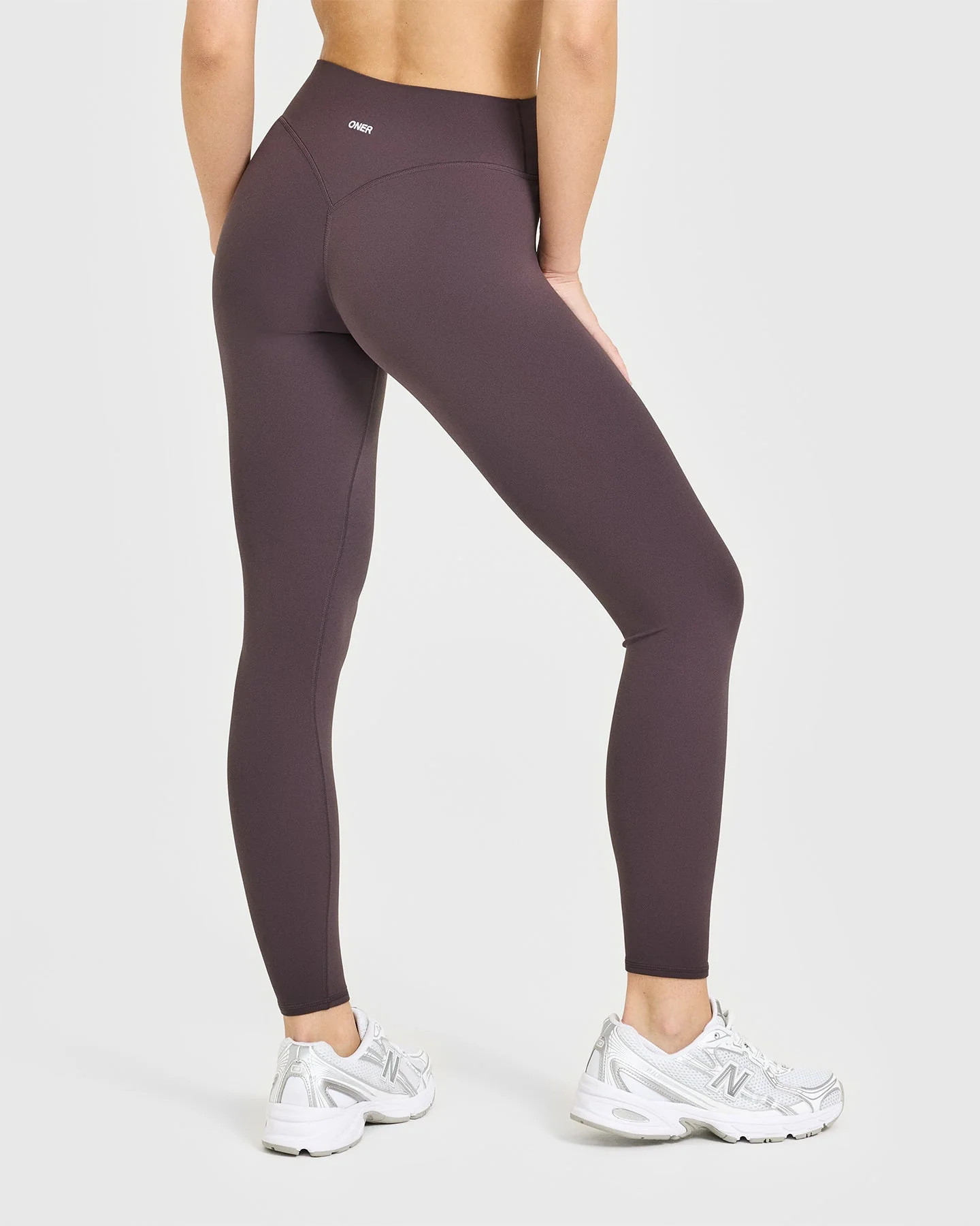 SoftMotion™ High Waisted Leggings with White Logo 
 Dark Umber Brown | Oner Active (UK / US)