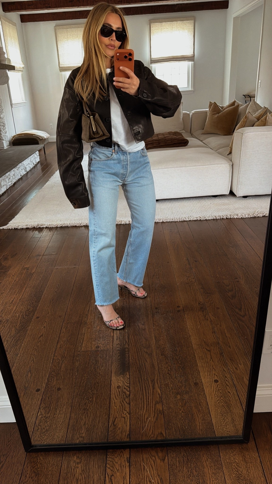 OOTD 
Jacket small 
Tee x-small 
Jeans 25 (they're way more cropped on the model I'm 5'2) 
