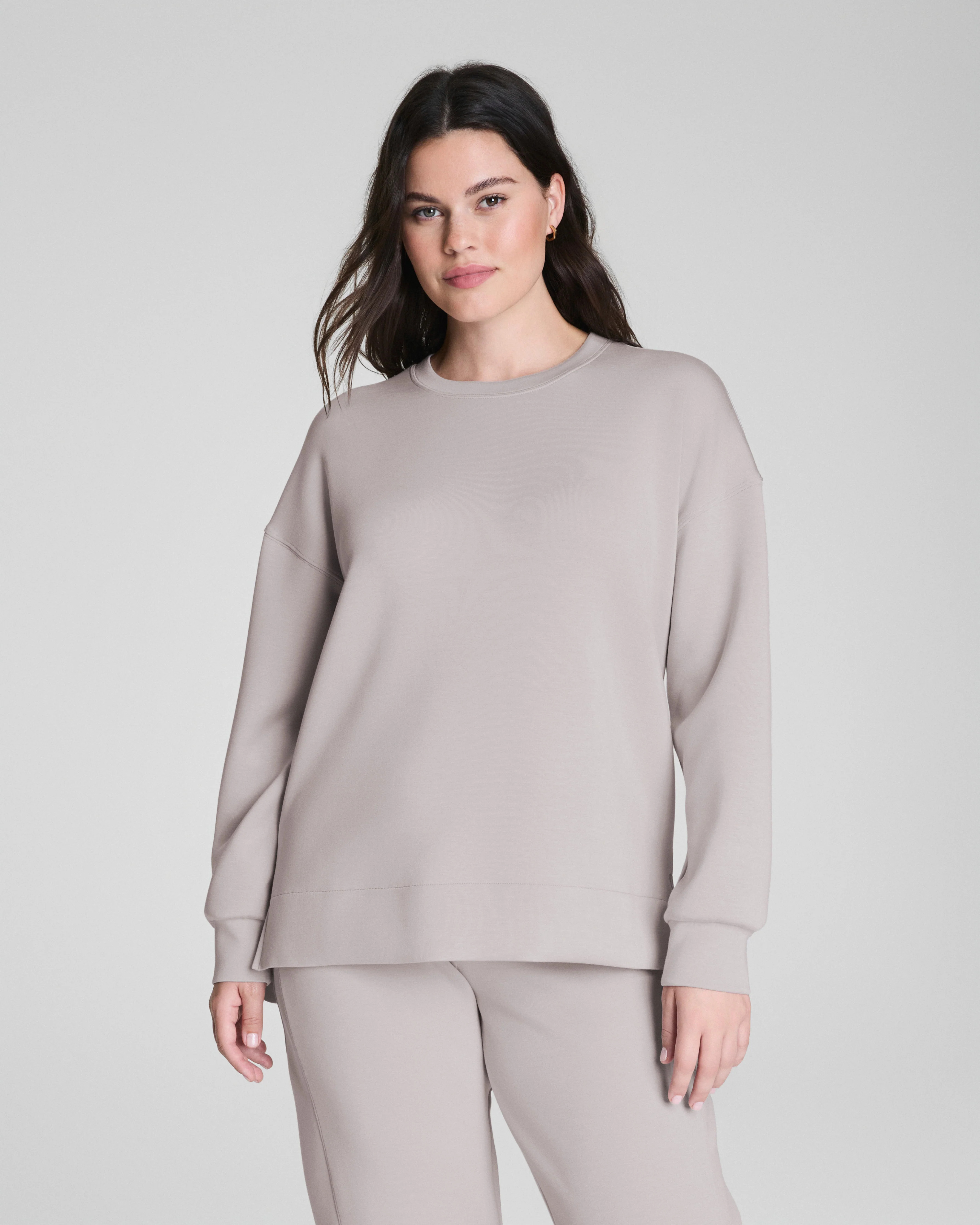 AirEssentials Crewneck Tunic with Booty Coverage | SPANX | Spanx Canada
