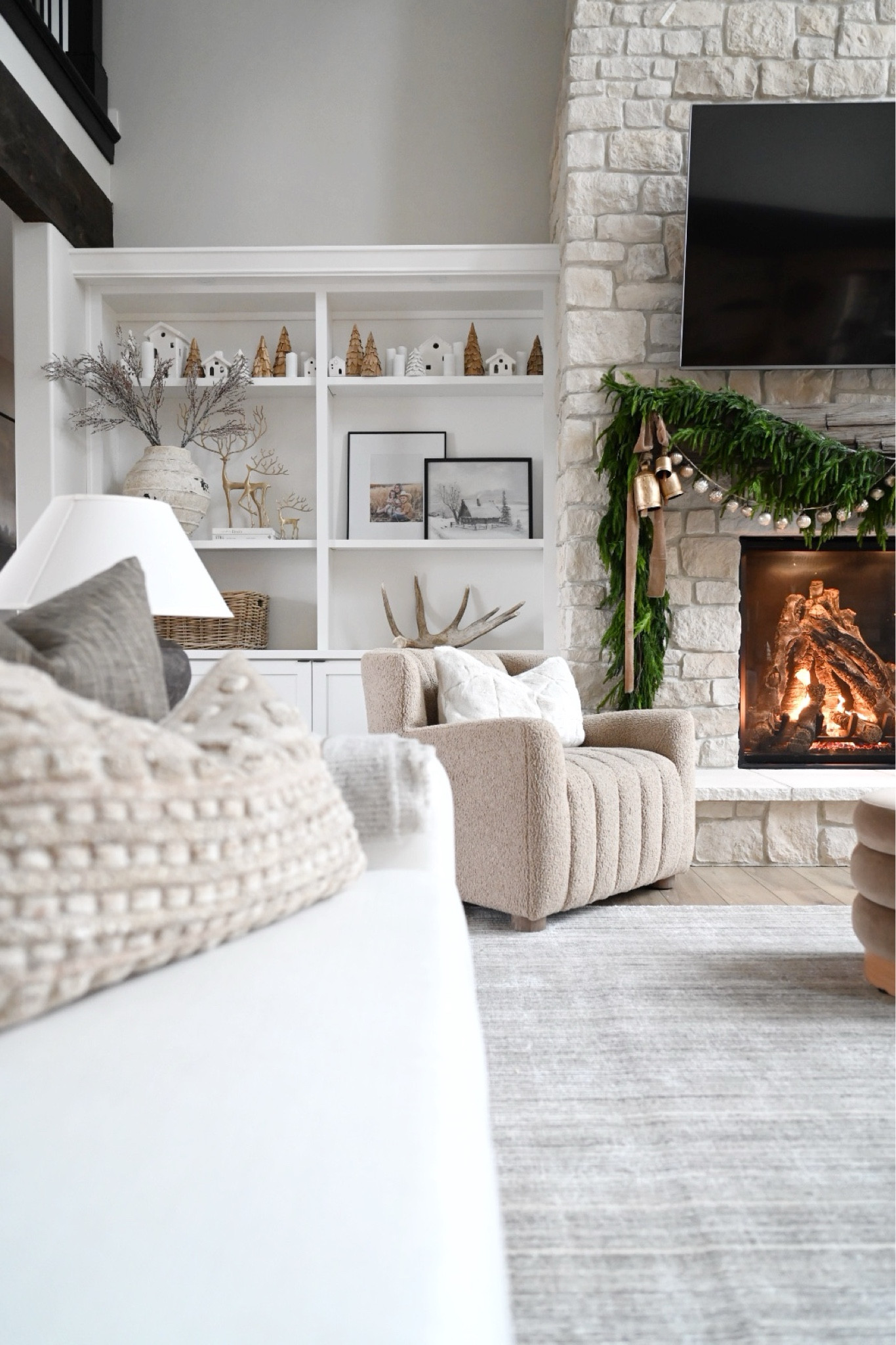 Shop my holiday shelves. 



#LTKhome #LTKSeasonal #LTKHolidaySale