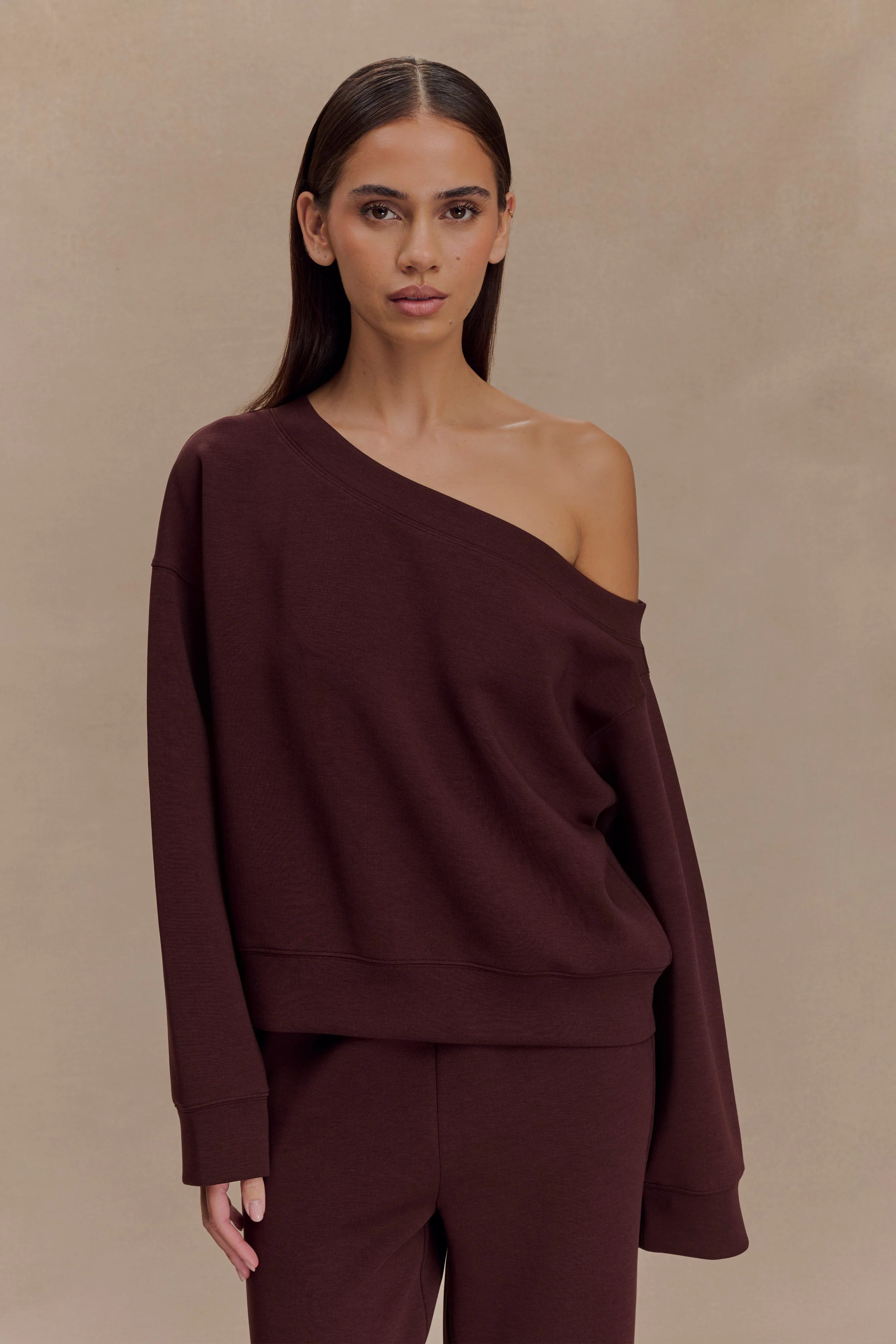 Aiden Slouchy Crew Jumper - Chocolate | MESHKI US