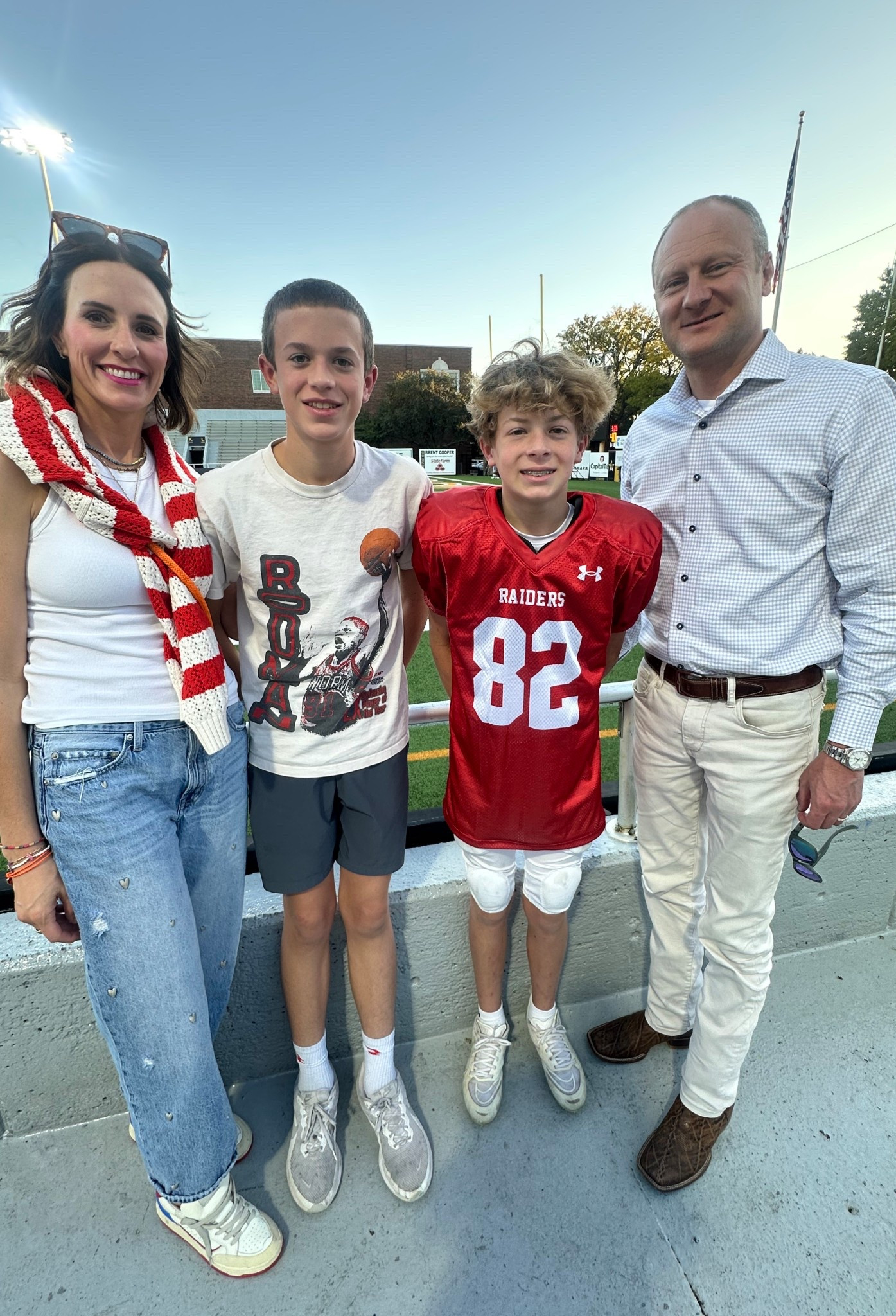 my 🩵 jeans from my 5 faves
 + tuesday night lights win 🏈

#LTKTall #LTKOver40