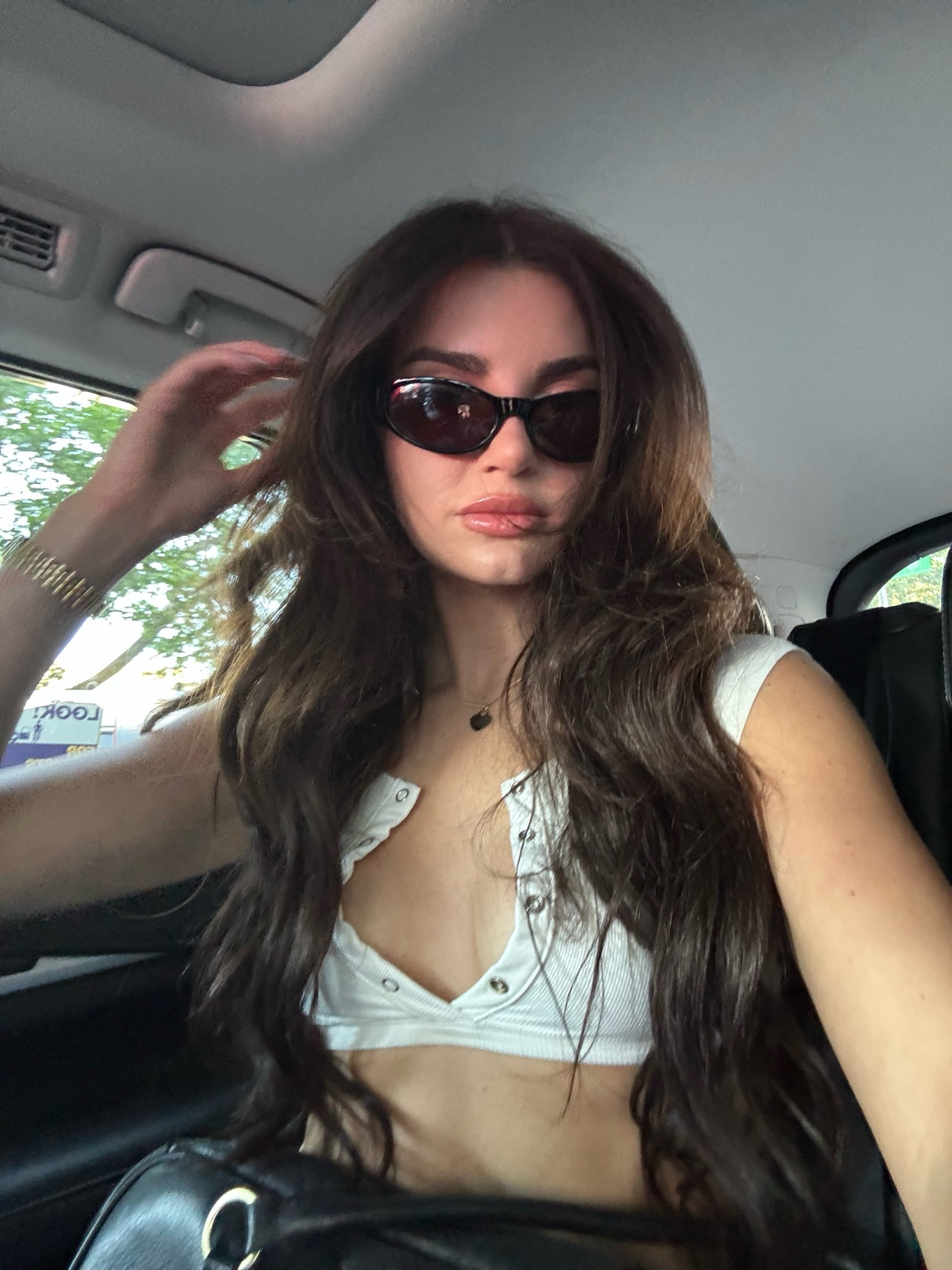 SUNGLASSES
