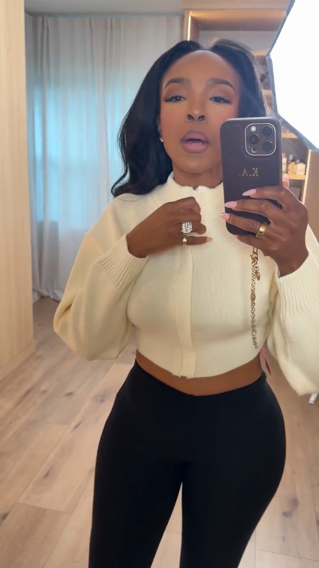 Scroll to shop this everyday elevated basics look 🤍

A cropped neutral top paired with classic black leggings is the definition of effortless style—comfortable, flattering, and easy to throw on while still looking put together. This is one of those go-to combos you’ll wear on repeat, making it a staple where the cost per wear keeps dropping.

Perfect for errands, travel days, casual outings, and off-duty looks.

📏 Measurements: 5’4”, 140 lbs, 34D bust, 27” waist, 40” hips

Follow me on Instagram and YouTube @kirasfashionfinds