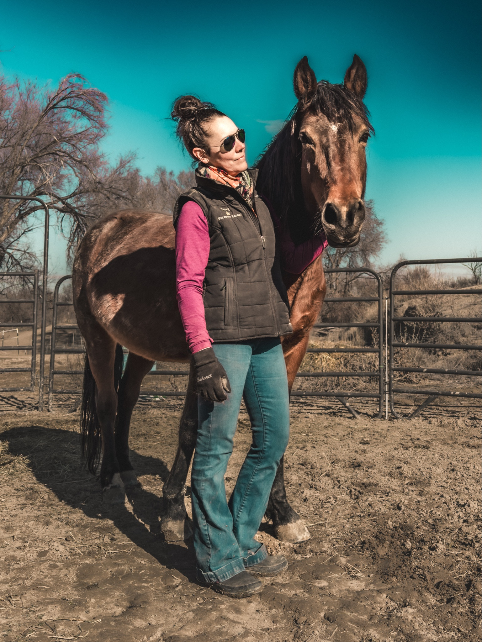 OOTD Horse Girl 

5’ 6” 135lbs Size Small

#bexsunglasses #ariat #tinhaul #muckboots 

#LTKActive #LTKSeasonal #LTKOver40
