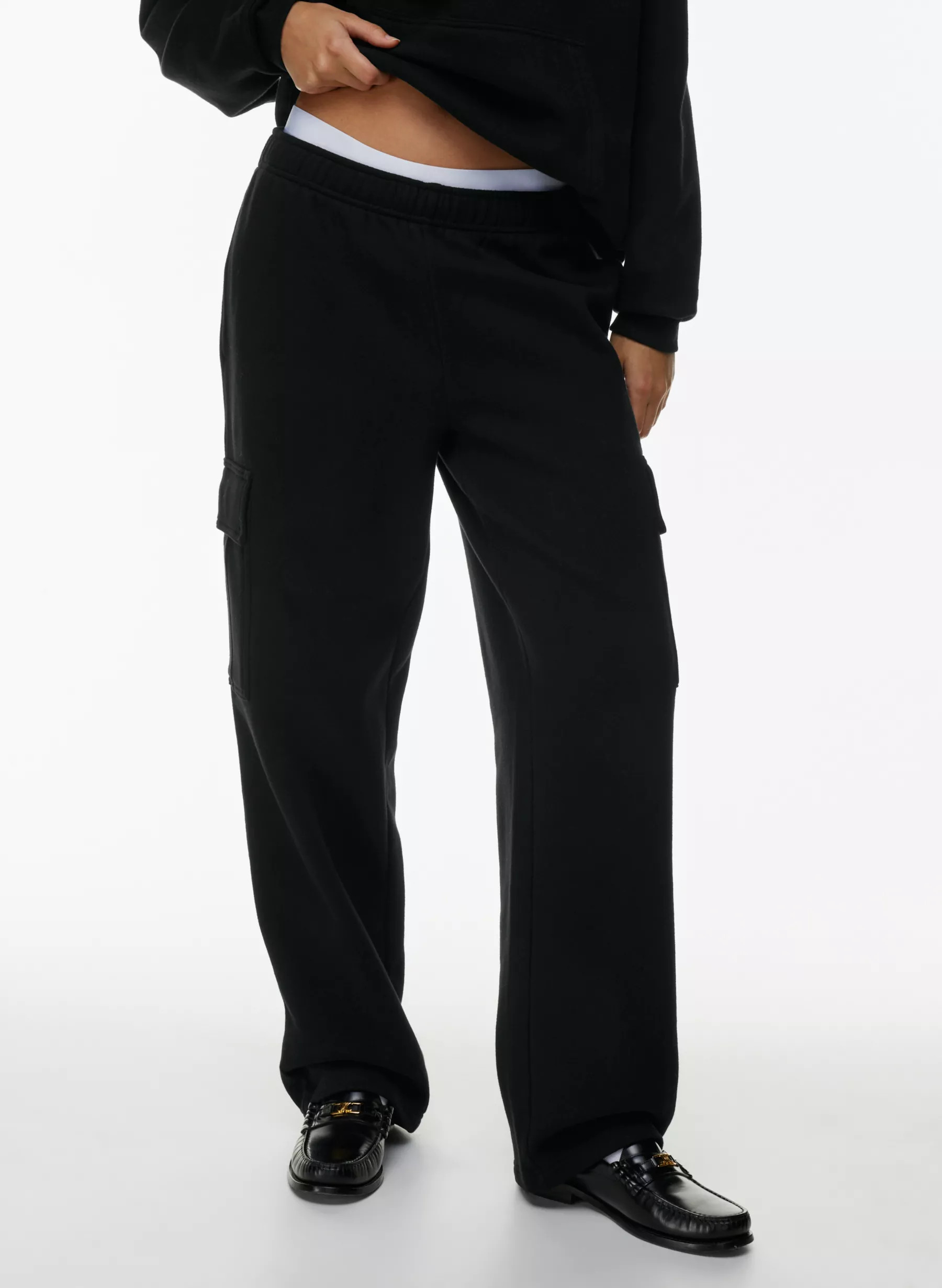 COZY FLEECE MEGA CARGO™ SWEATPANT | Aritzia