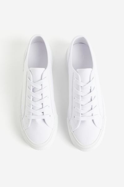 Zapatillas deportivas de lona - Plano - Beige grisáceo - MUJER | H&M ES | H&M (FR, IT, ES, PT, BE)