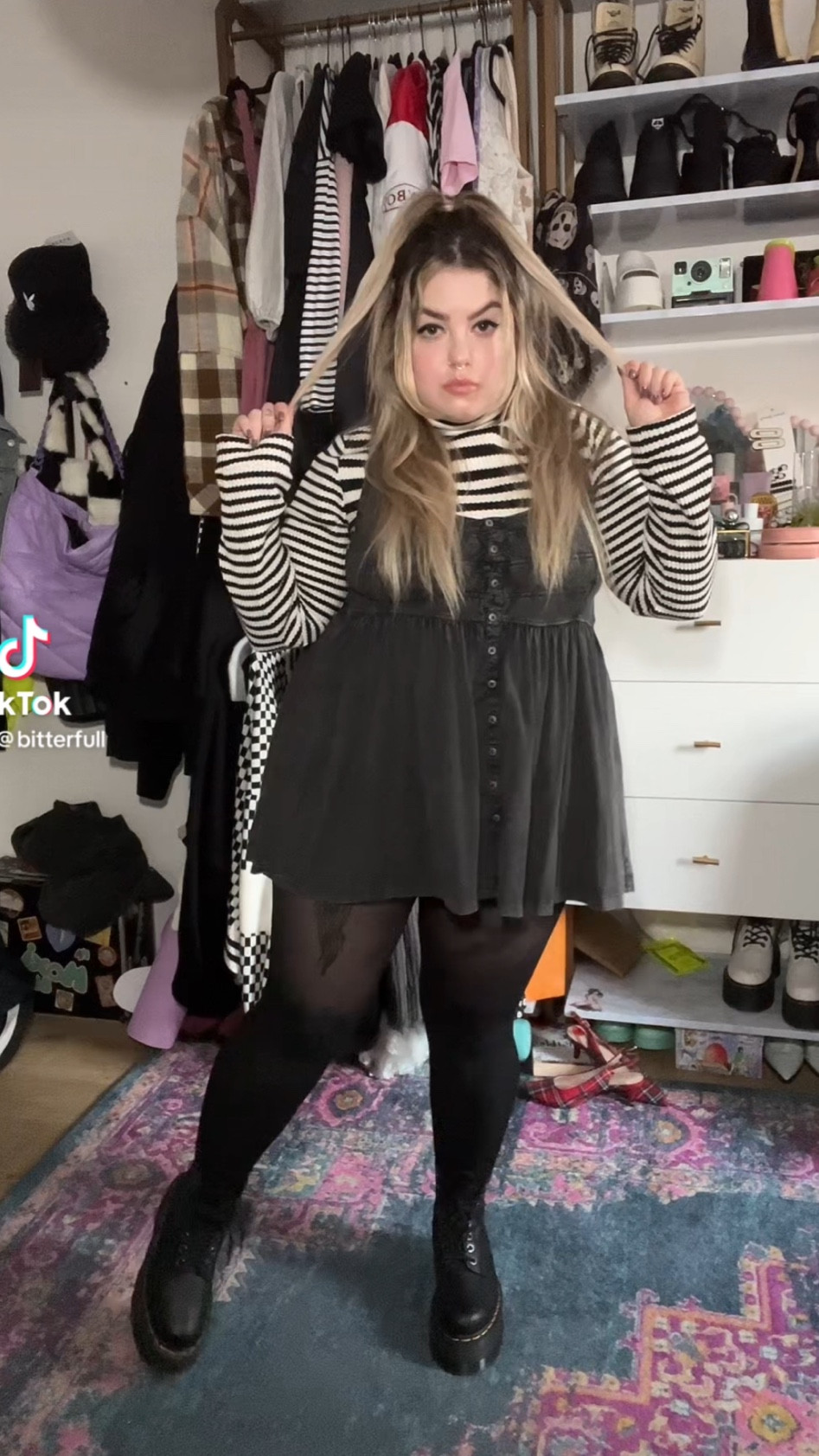 Dr martens fit🖤🤍

#LTKmidsize #LTKstyletip #LTKworkwear