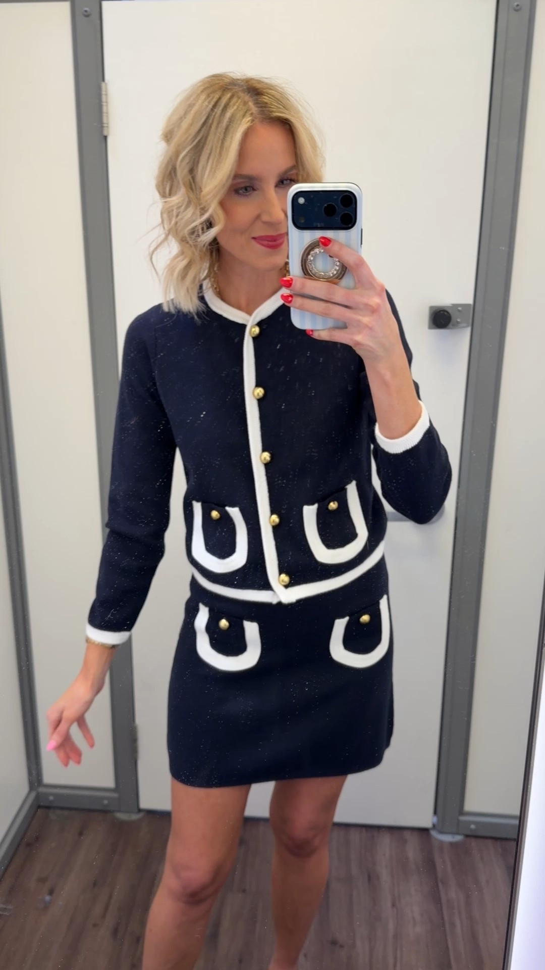 Wearing a small in the skirt and an XS in the top on this matching sweater set from @walmart