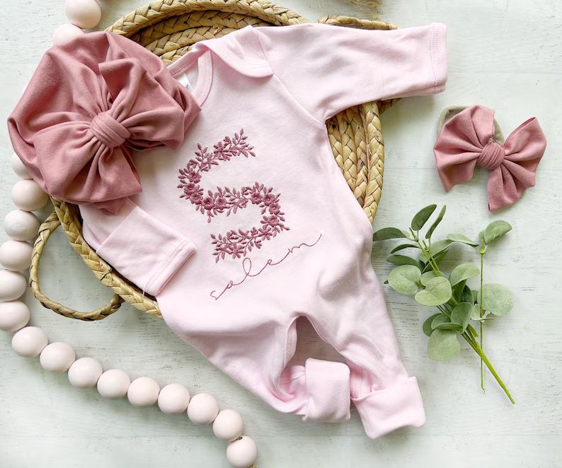 Personalized Pink Baby Romper and Hat Set Custom Name Coming Home Outfit Floral Letter Baby Girl ... | Etsy (CAD)