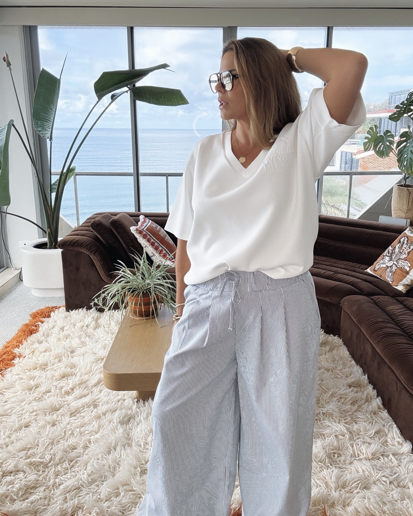 Relaxed fit wearing XL in both

#LTKaustralia