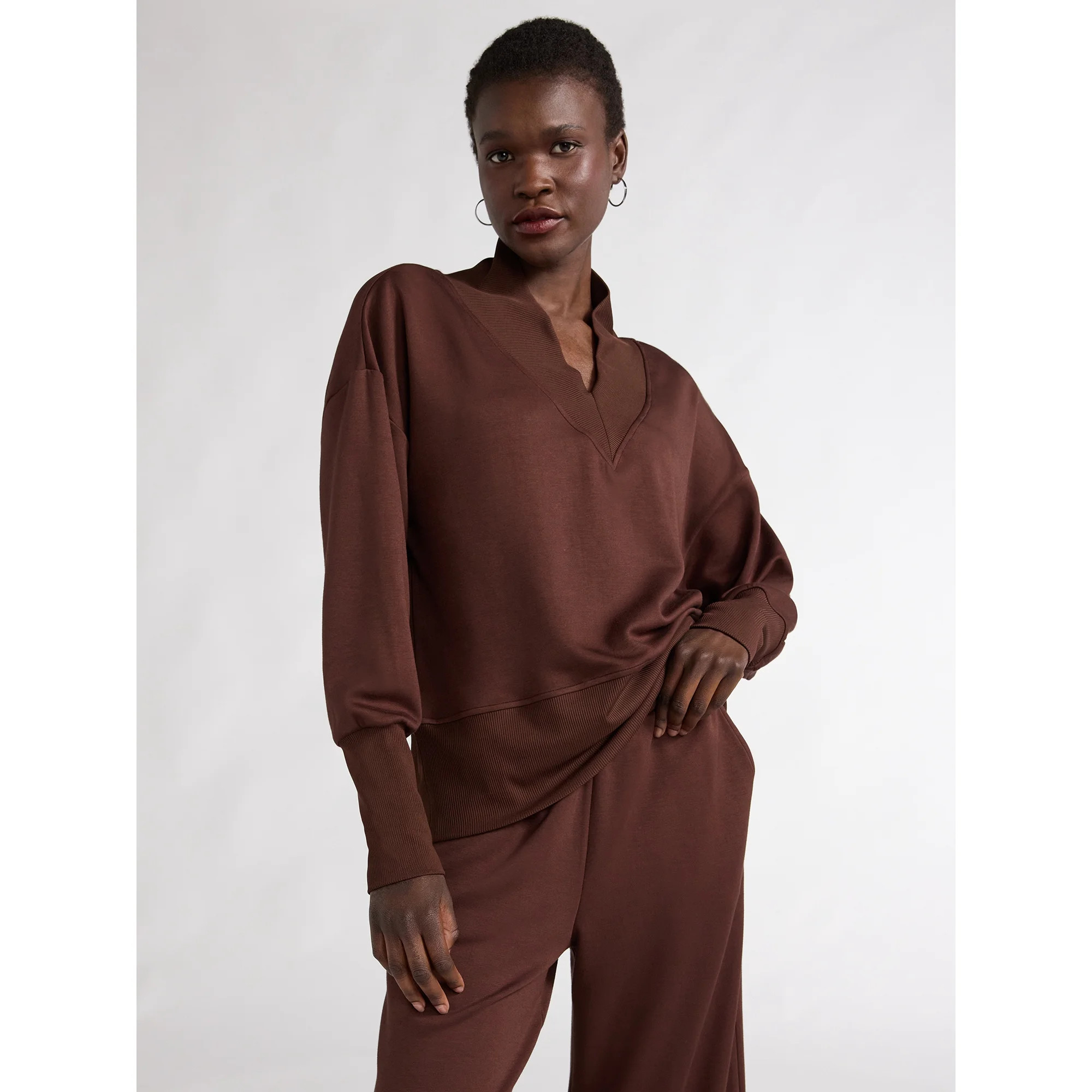 Scoop Women's Ultimate ScubaKnit V-Neck Sweatshirt, Sizes XS-XXL | Walmart (US)