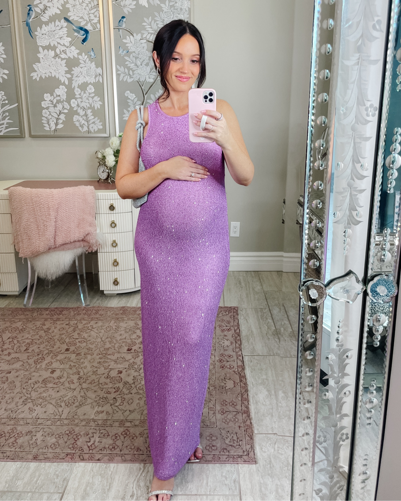 When the bump is your best accessory 💗✨These are a few dresses I ordered recently for an event. These aren’t maternity but they are stretchy, fit the bump and would be great for weddings or holiday parties! #30weekspregnant tags: bump style, bump friendly dresses, maternity dresses 



#LTKStyleTip #LTKHoliday #LTKBump