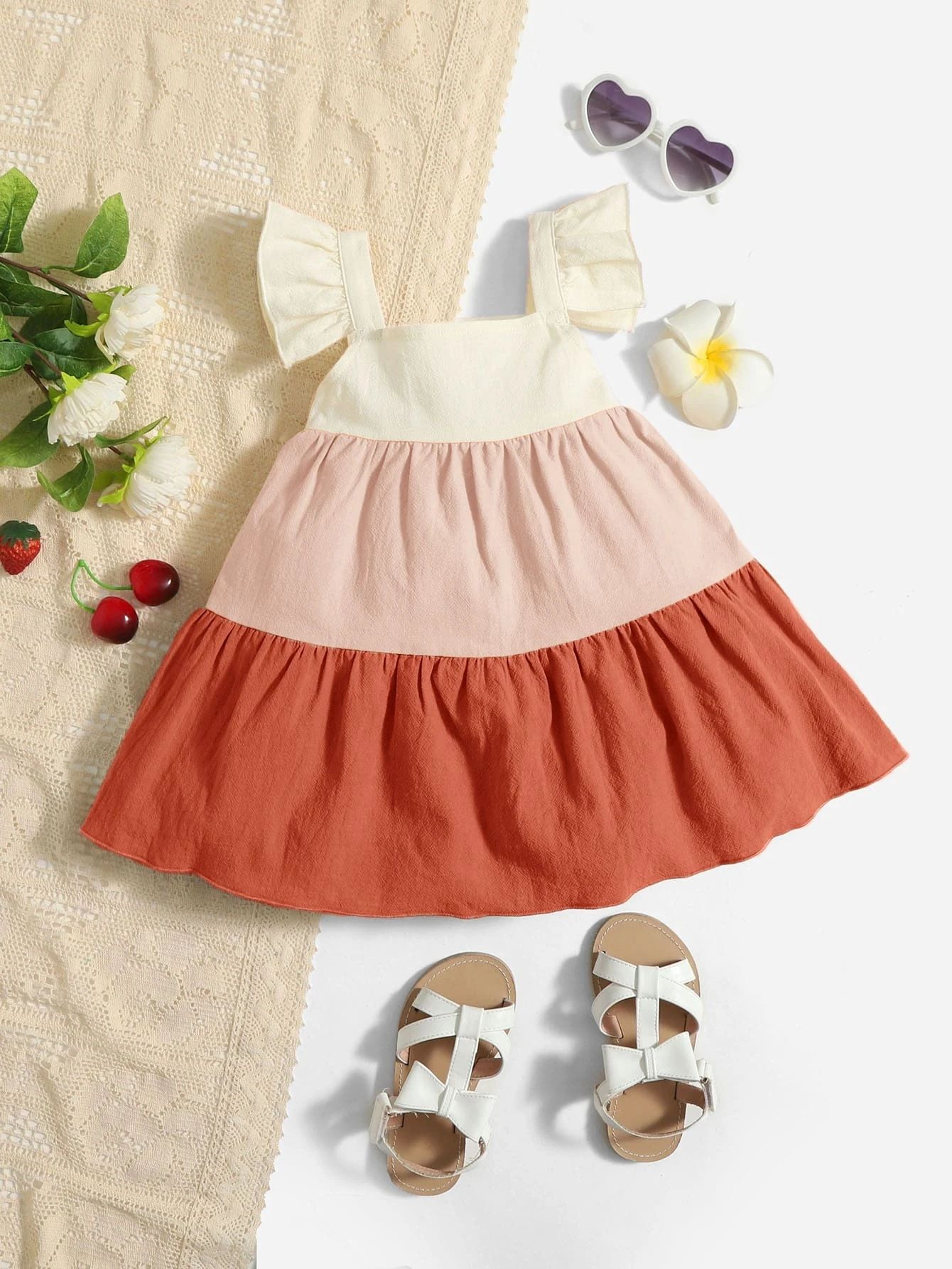 SHEIN Baby Color Block Ruffle Trim Dress SKU: sa2202231310399922(500+ Reviews)Cotton$6.00$5.70Joi... | SHEIN
