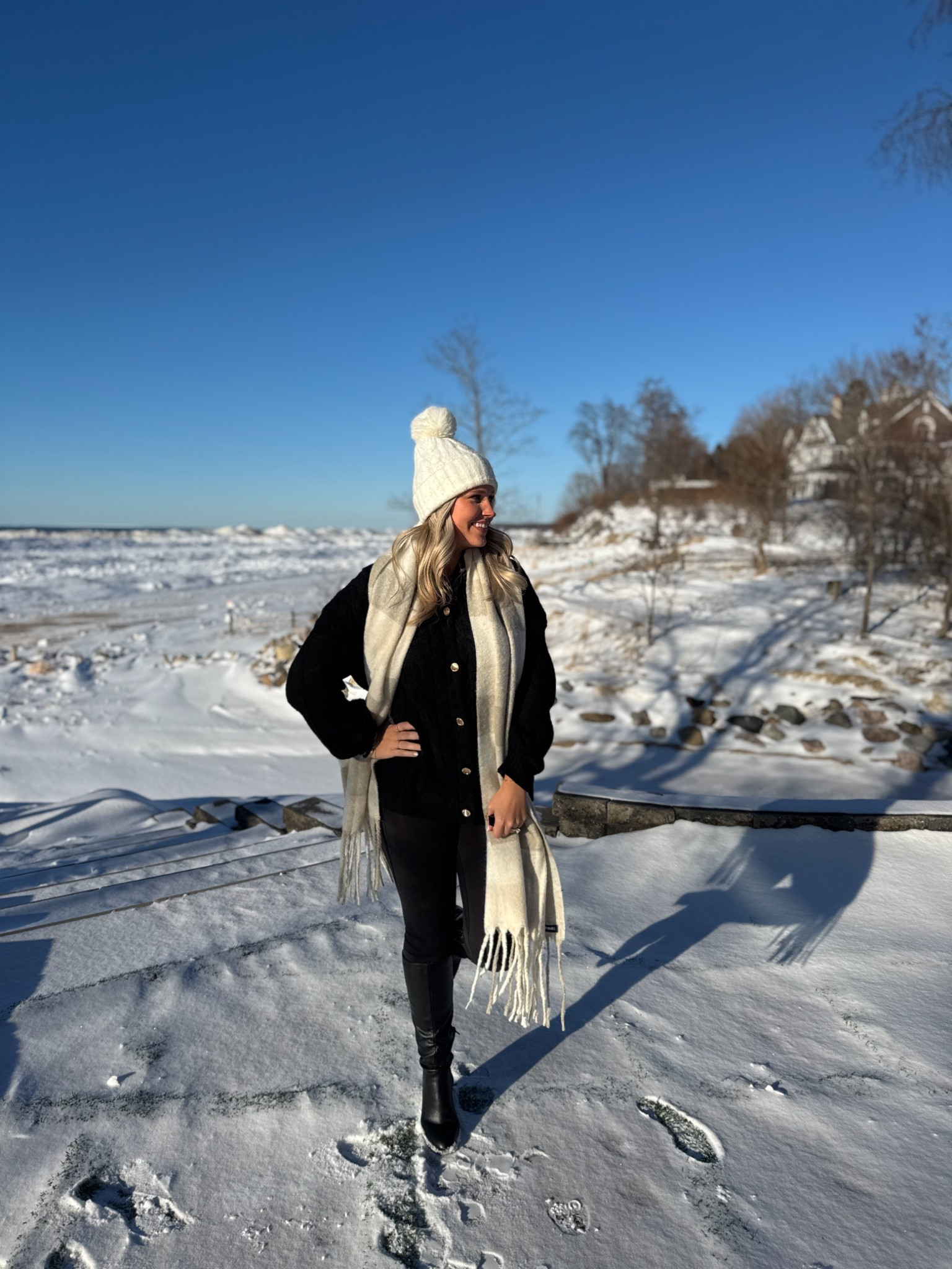 Classic and Chic outfit for this cold weather! 

#LTKgrwm #LTKmomlife #LTKSeasonal