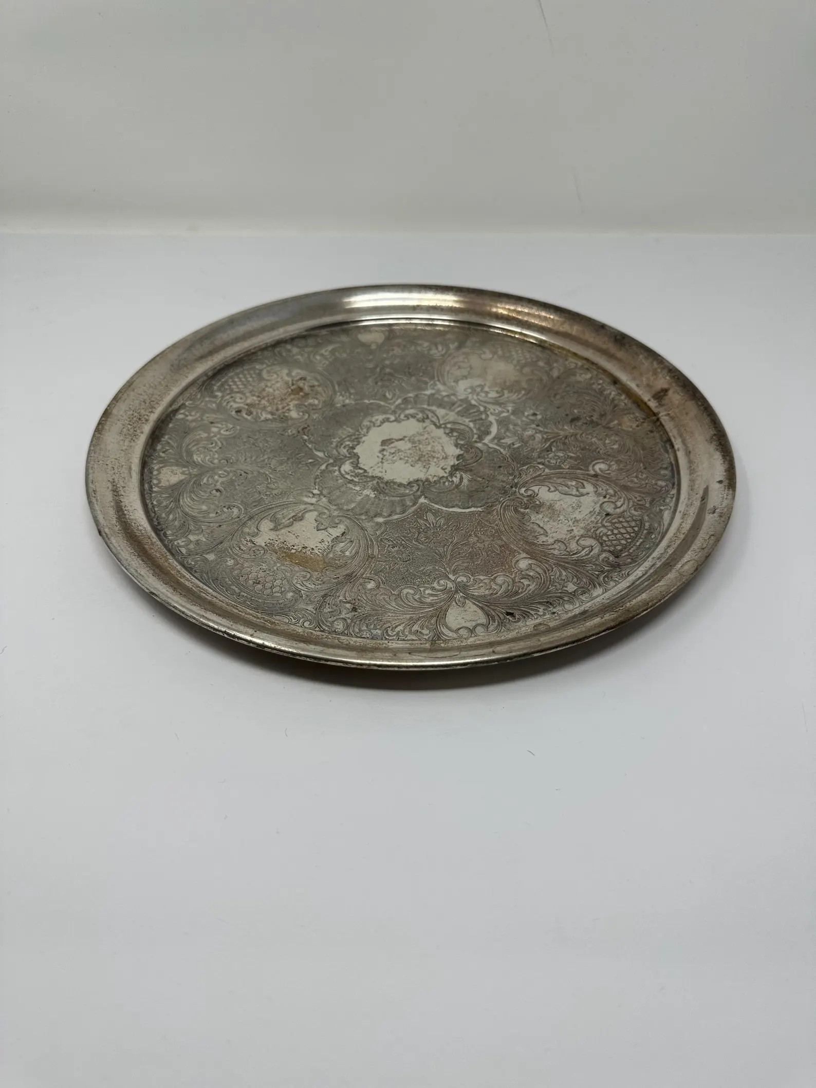 Vintage Round Tray I Silver Timeless Elegance for Your Home - Etsy | Etsy (US)
