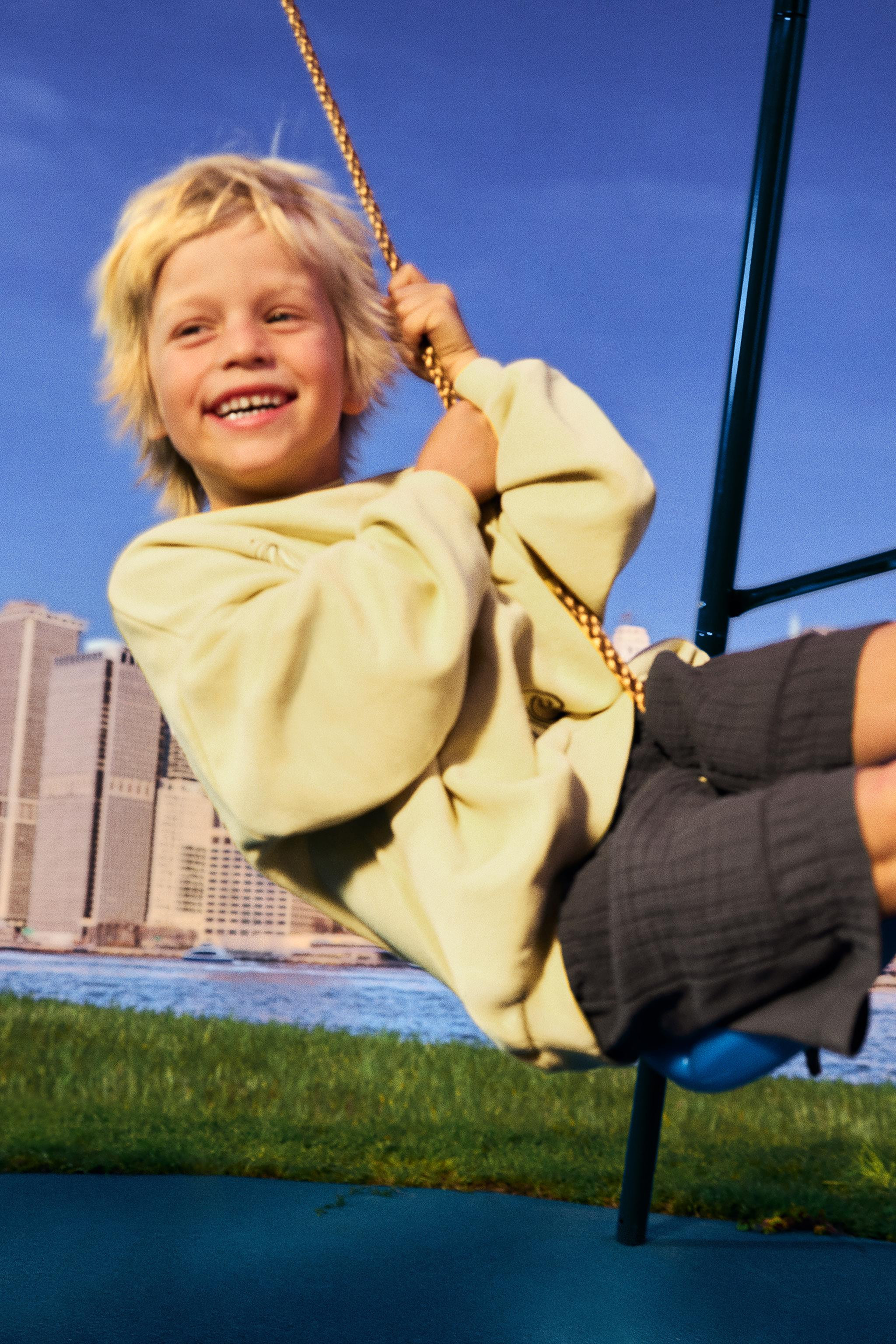 SWEAT IMPRIMÉ SURF | Zara US