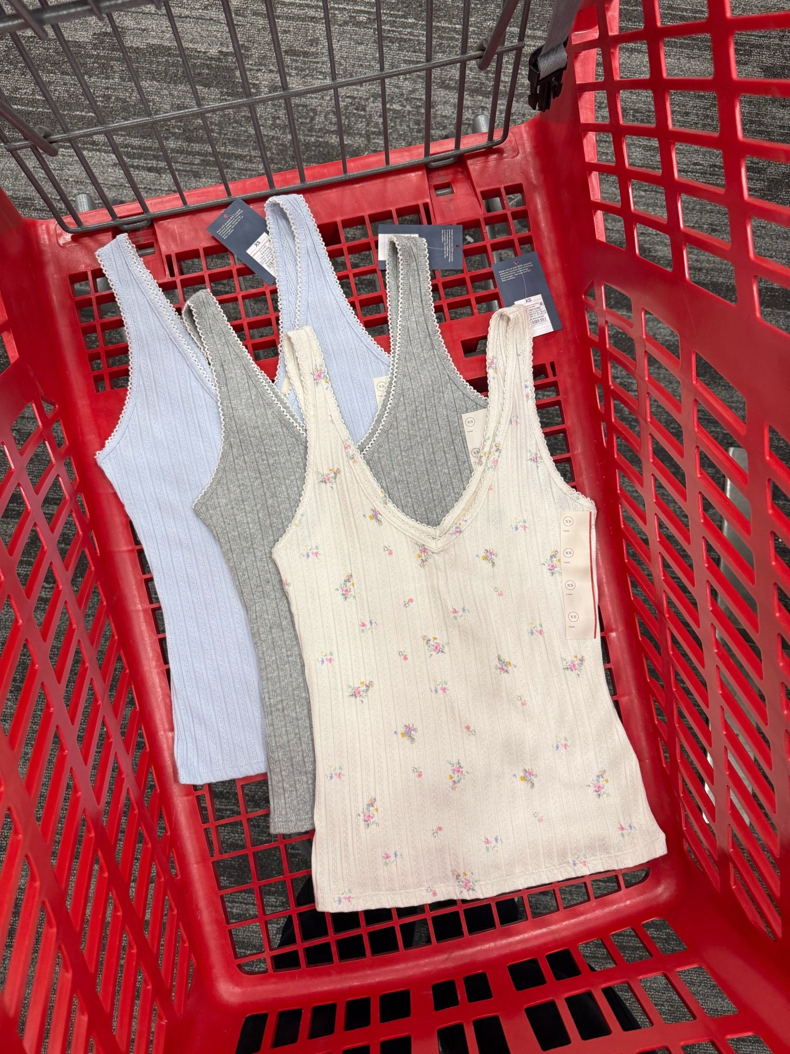 Universal Thread tanks for spring 

#LTKSeasonal #LTKootd #LTKgrwm