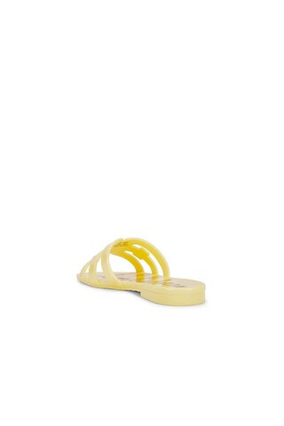 Bay Jelly Sandal in Buttercup | Revolve Clothing (Global)