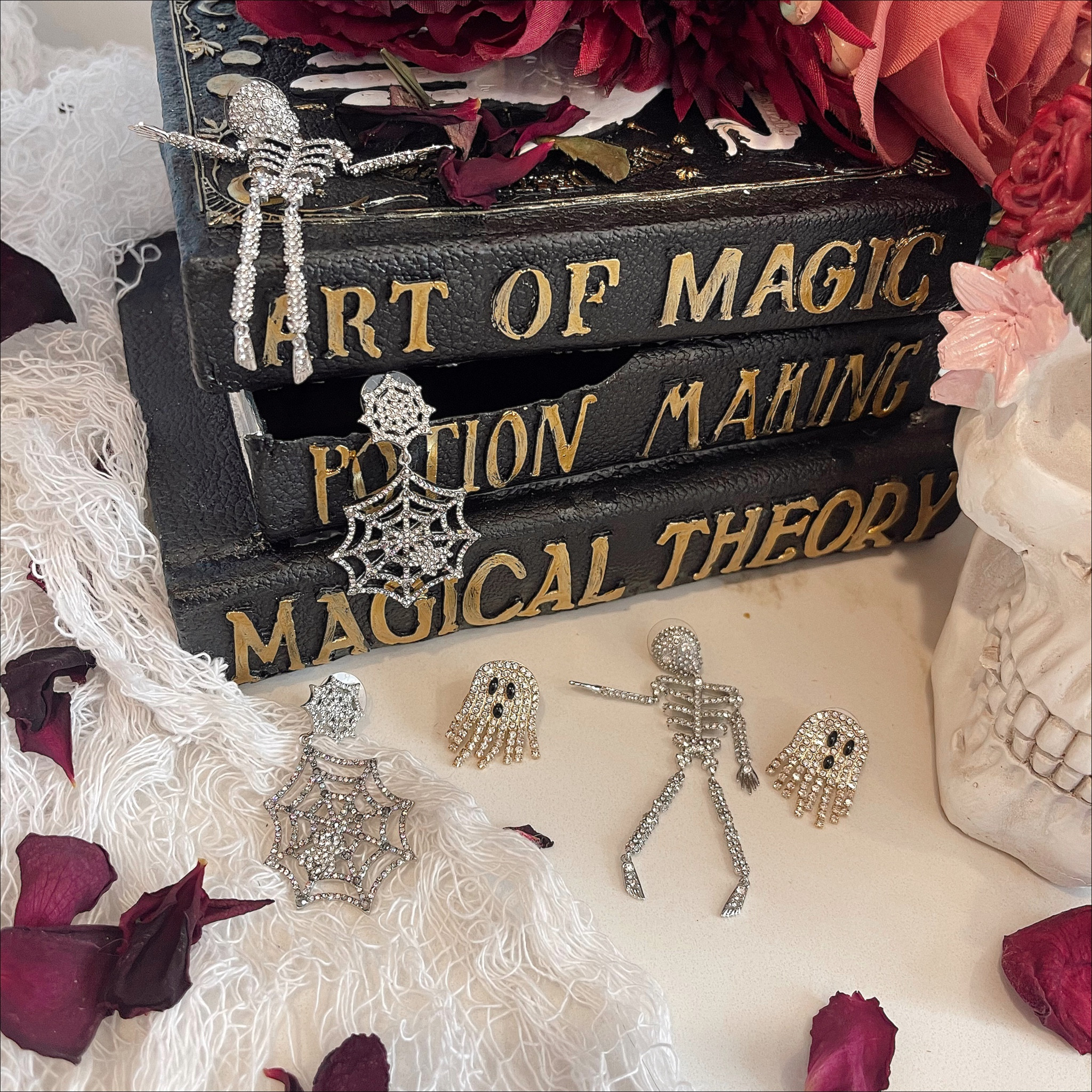 Halloween Goodies from Baublebar 

Halloween Decor



#LTKSeasonal #LTKHalloween #LTKunder100