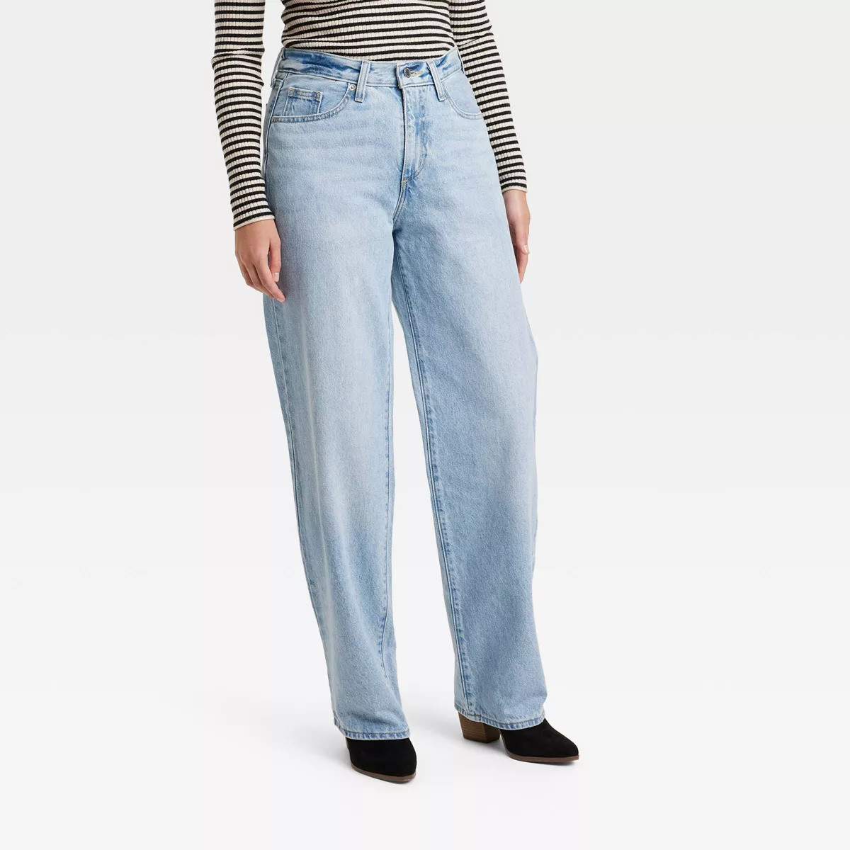 Women's Mid-Rise 90's Baggy Jeans - Universal Thread™ | Target